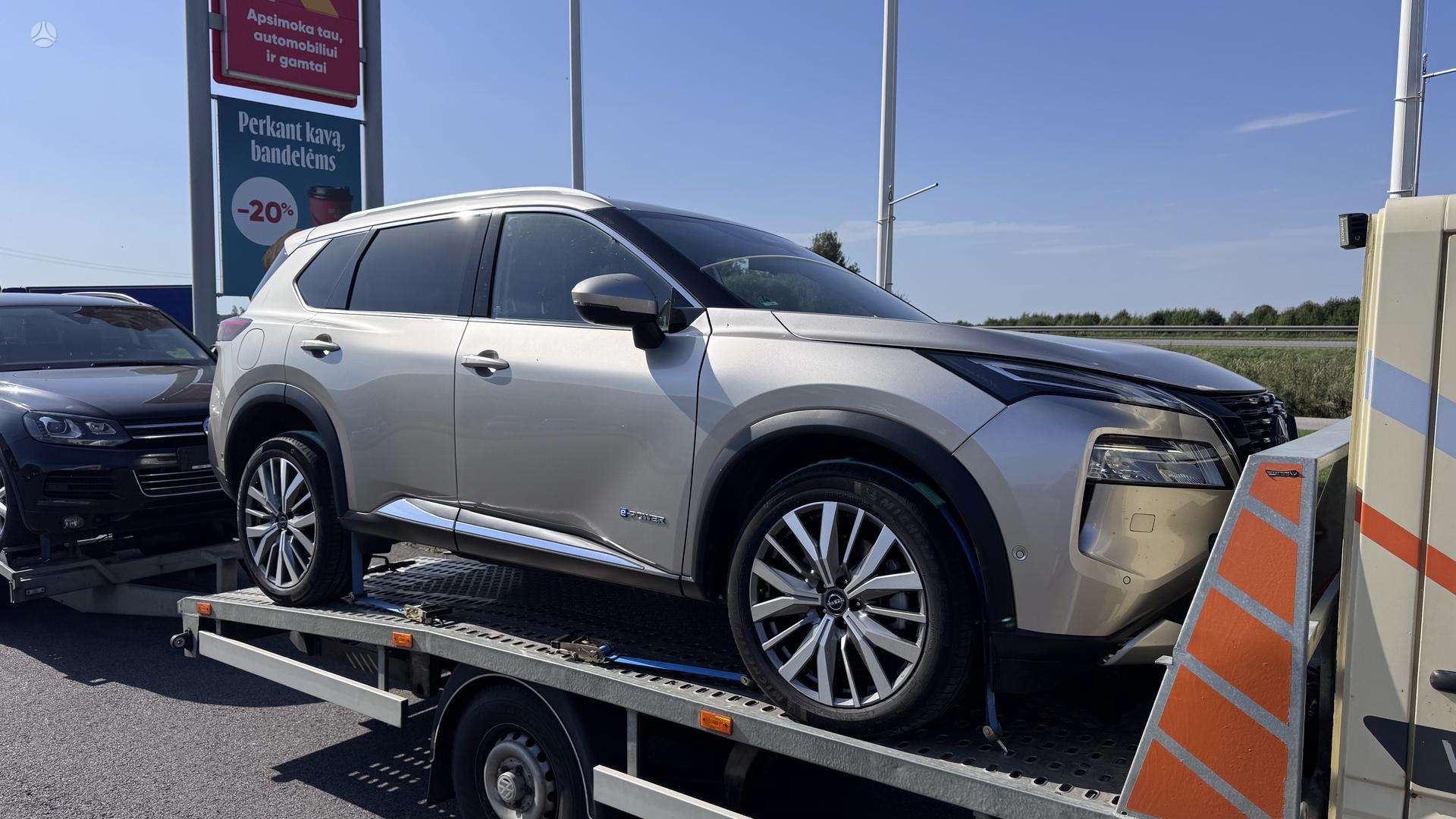 Nissan X-Trail фото 3