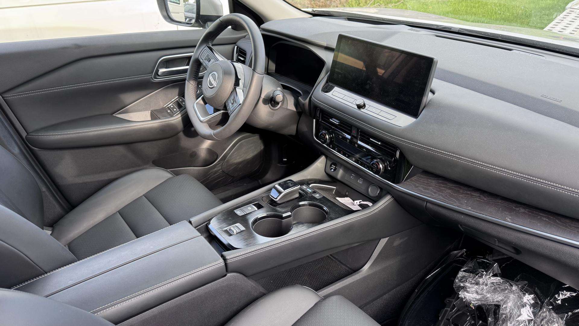 Nissan X-Trail фото 8