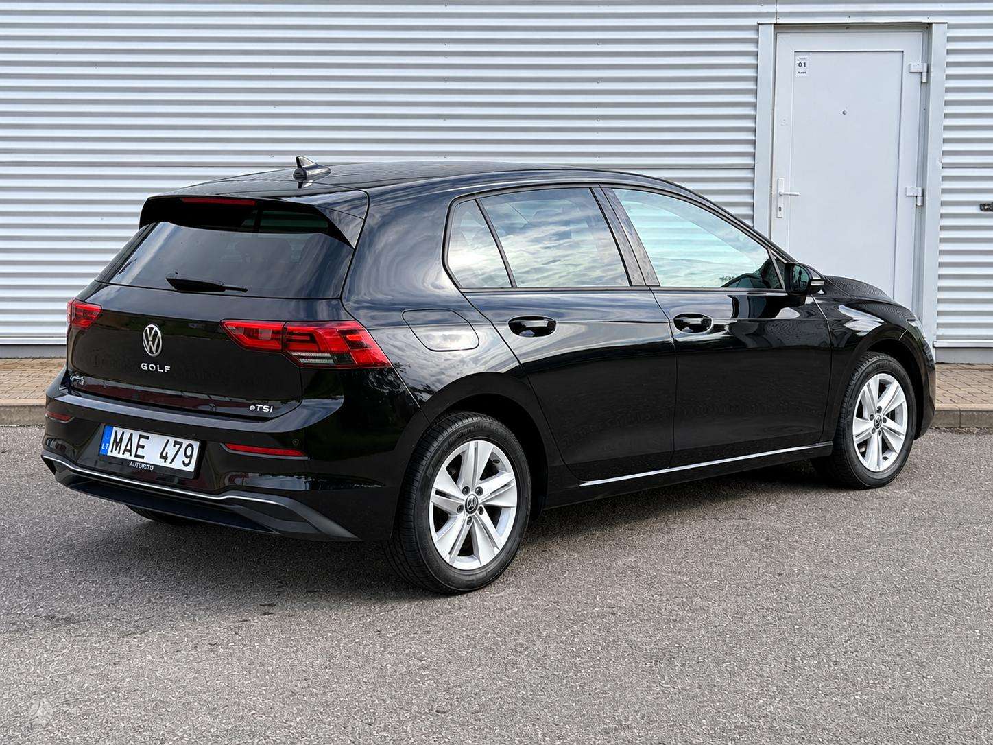 Volkswagen Golf фото 3
