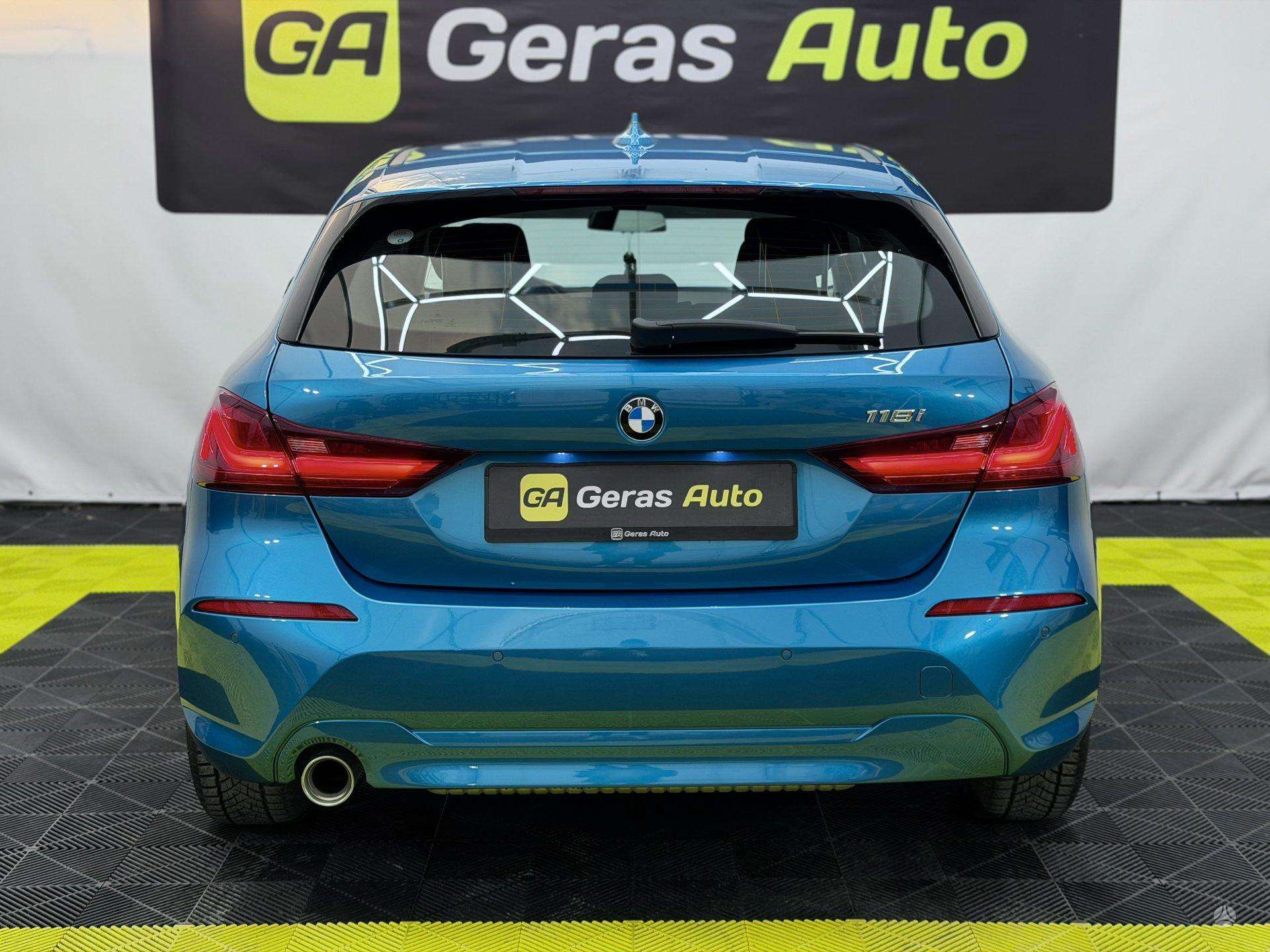 BMW 118 фото 5