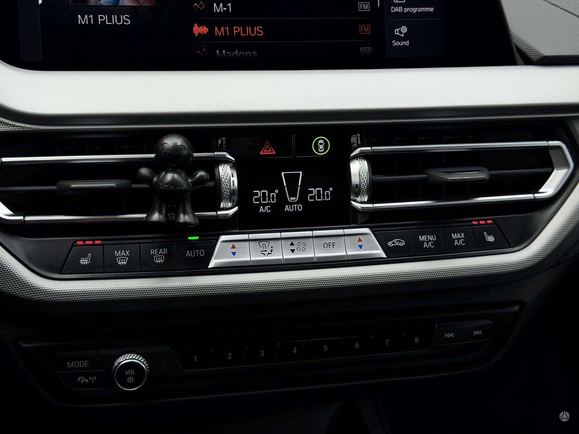 BMW 118 фото 21