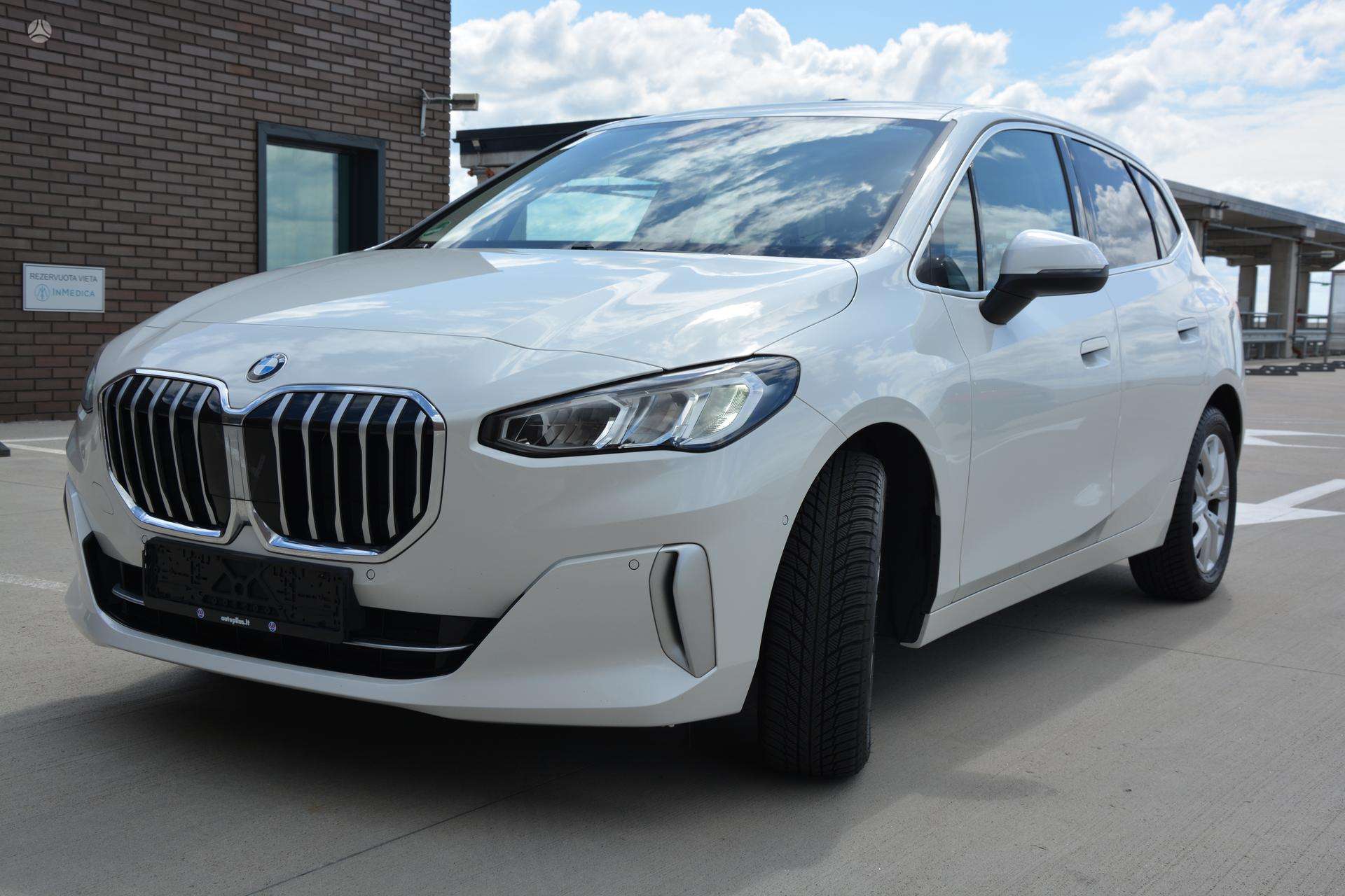 BMW 218 фото 17