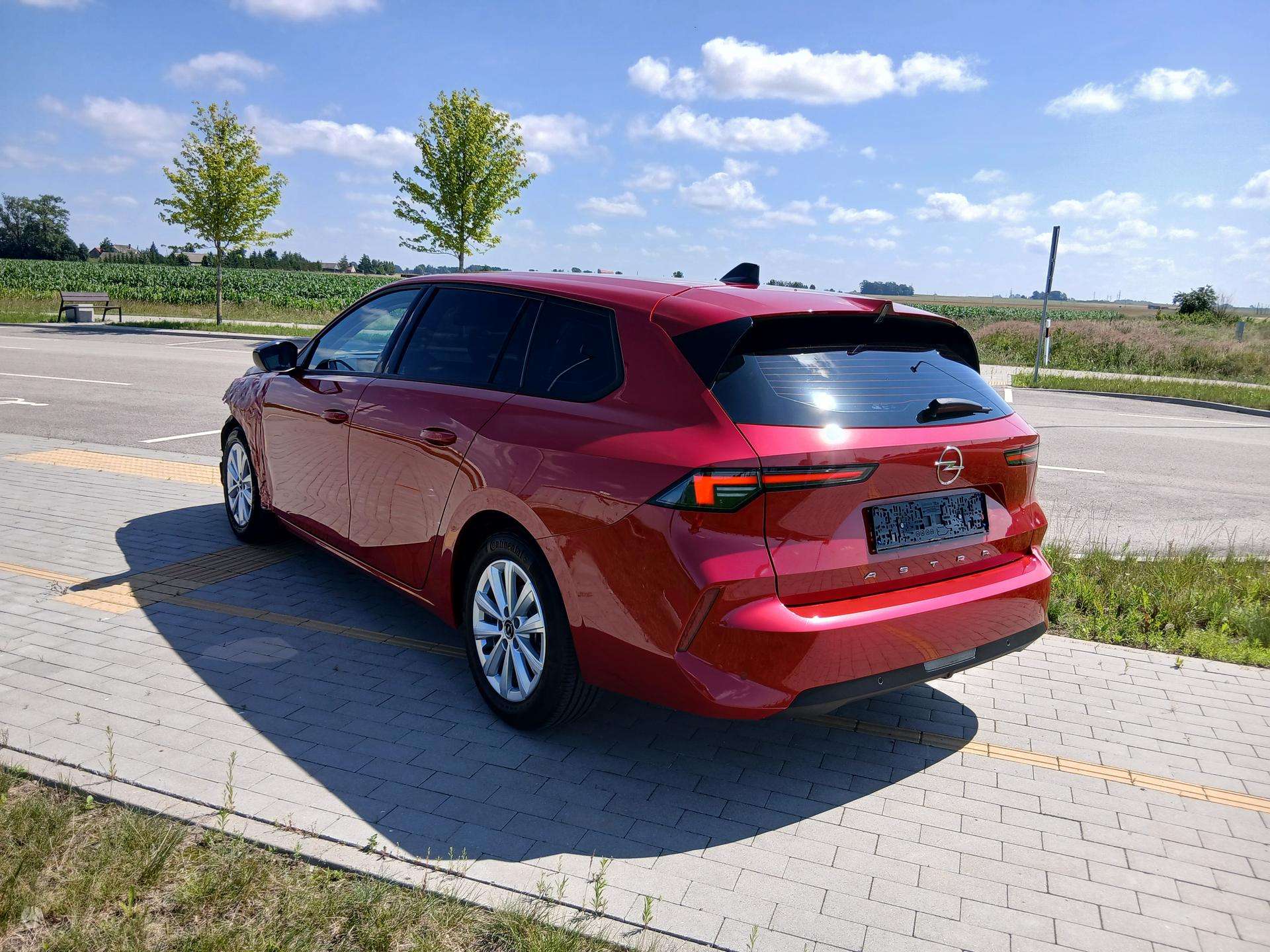 Opel Astra фото 8