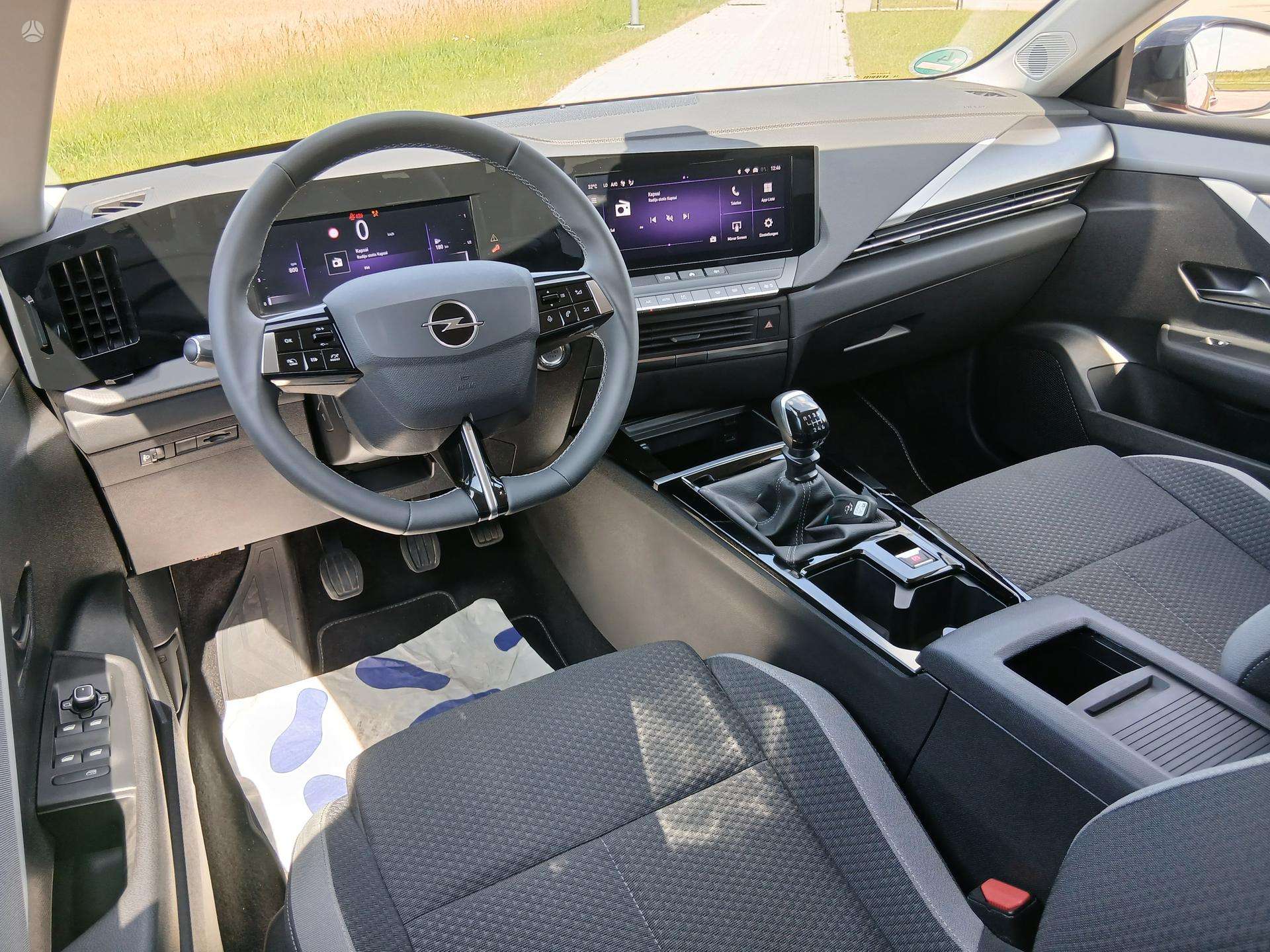 Opel Astra фото 23