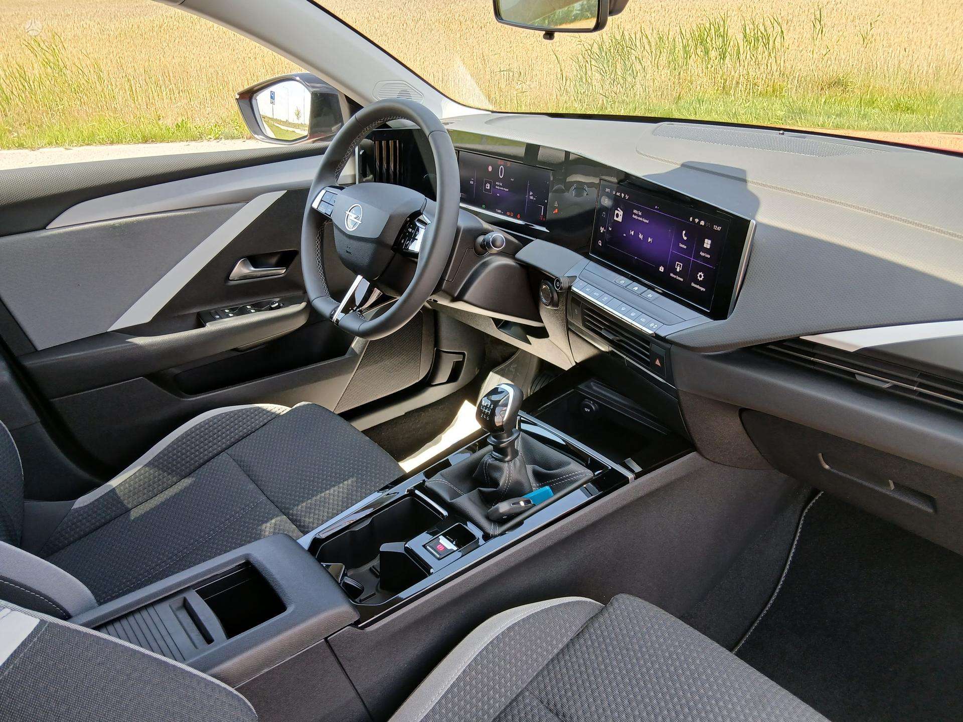 Opel Astra фото 29