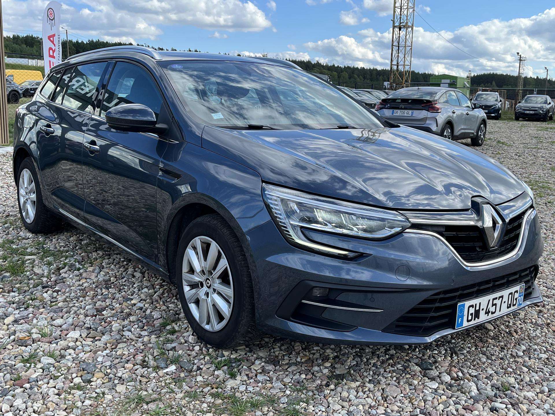 Renault Megane фото 7