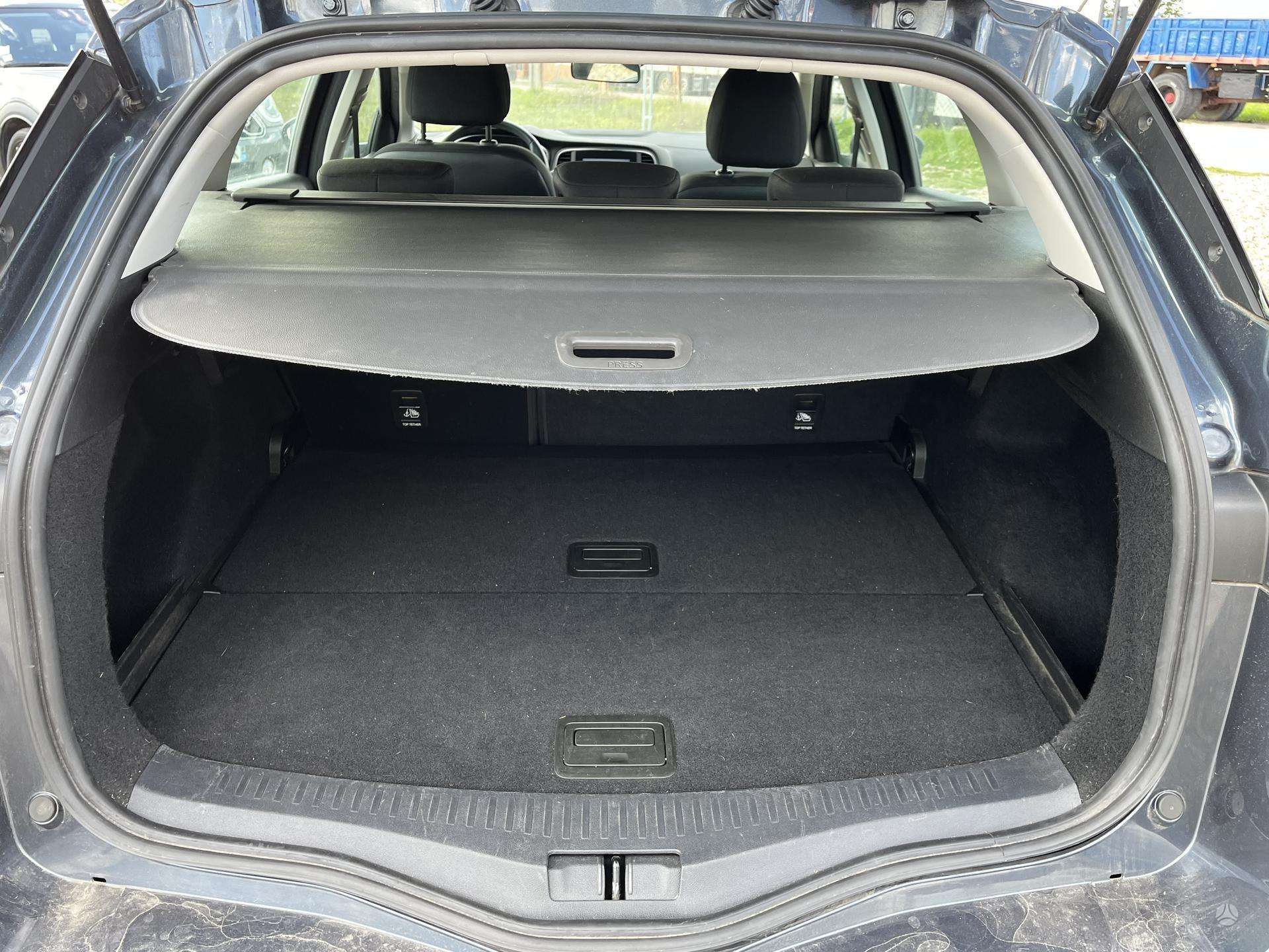 Renault Megane фото 13