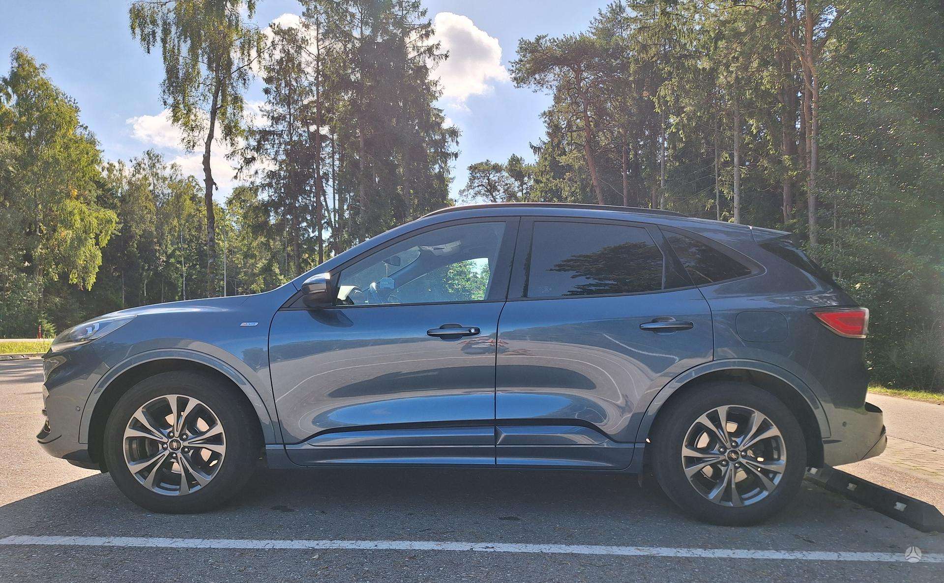 Ford Kuga фото 9