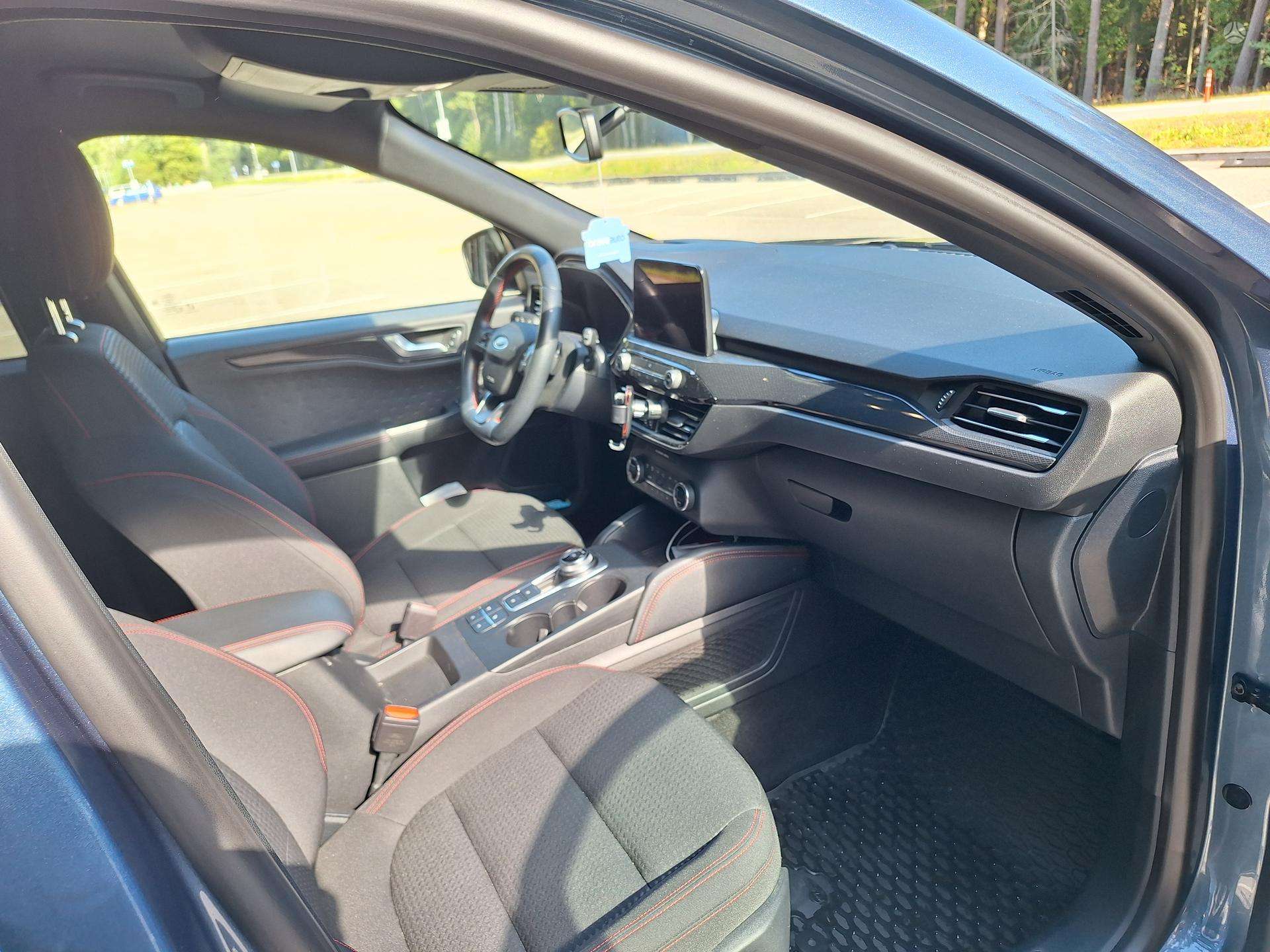 Ford Kuga фото 14