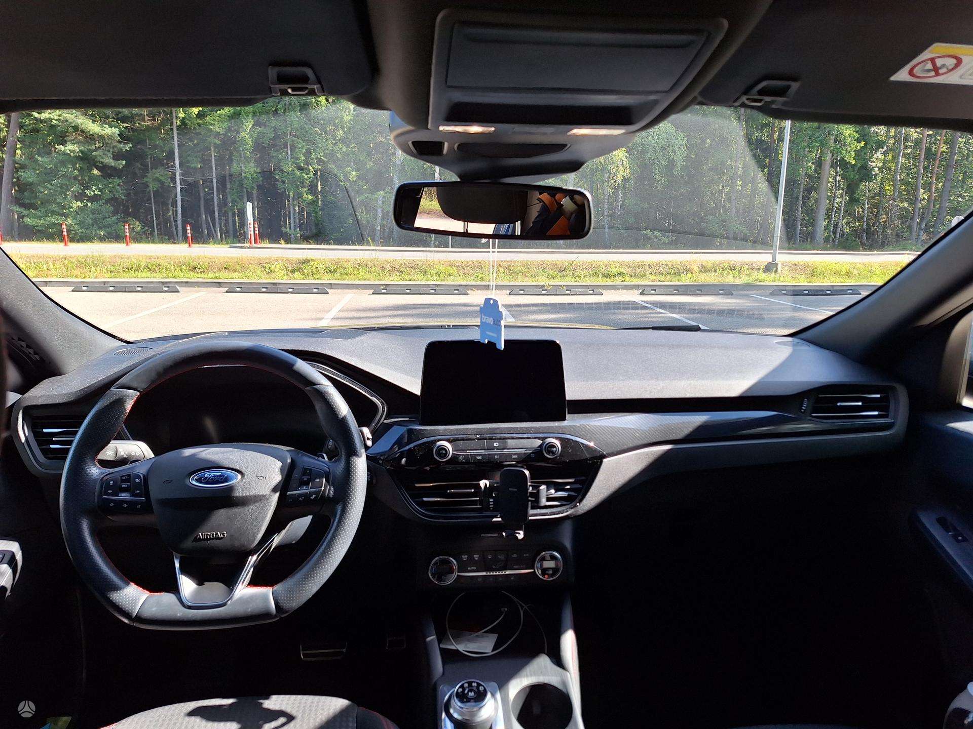 Ford Kuga фото 17