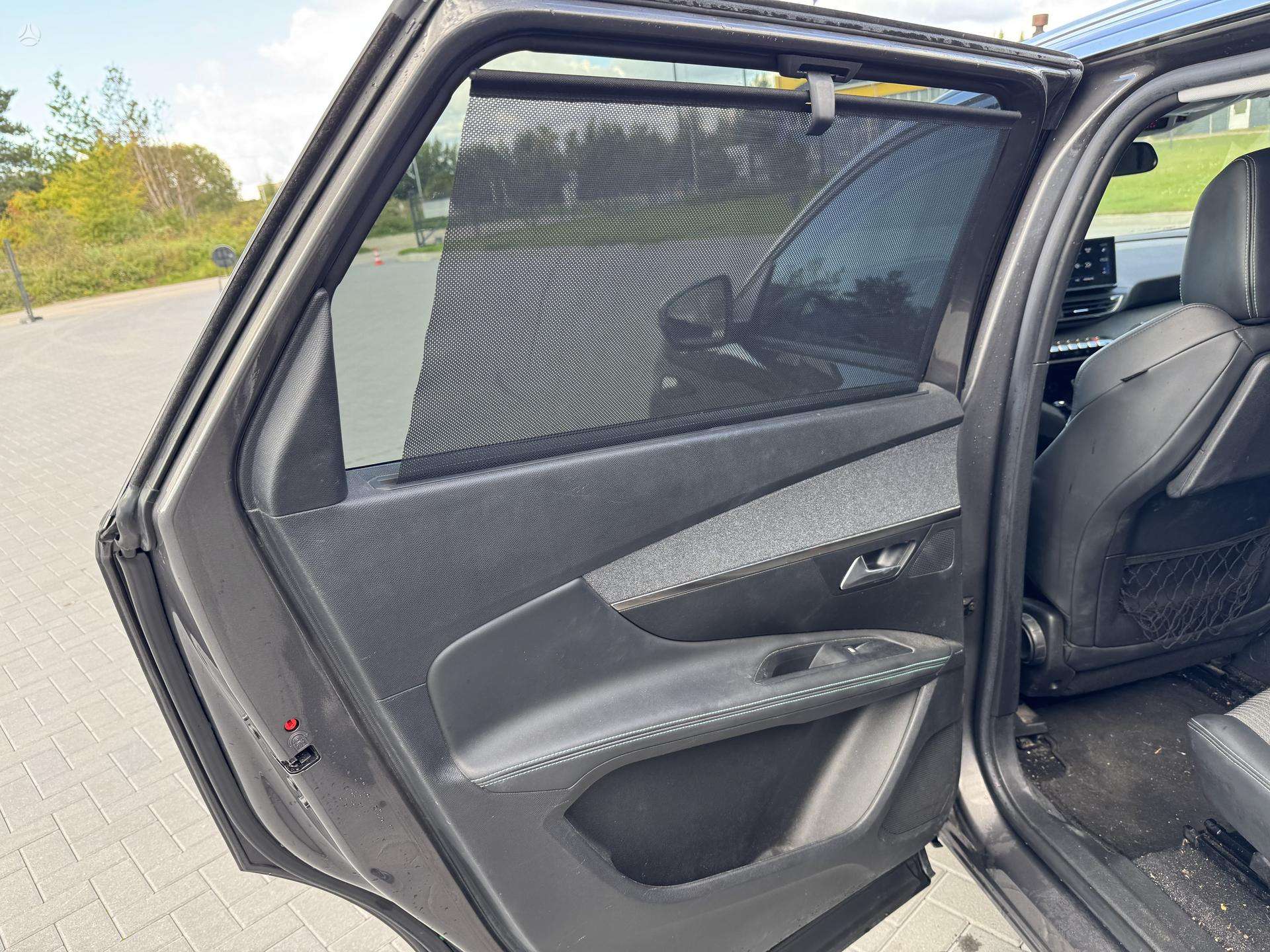 Peugeot 5008 фото 24