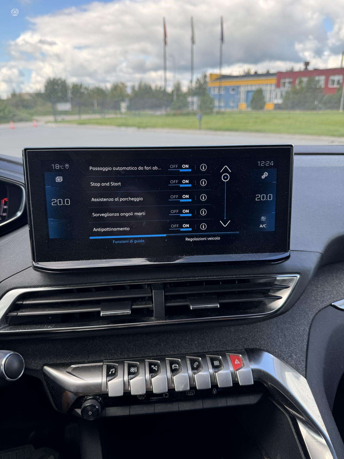 Peugeot 5008 фото 36