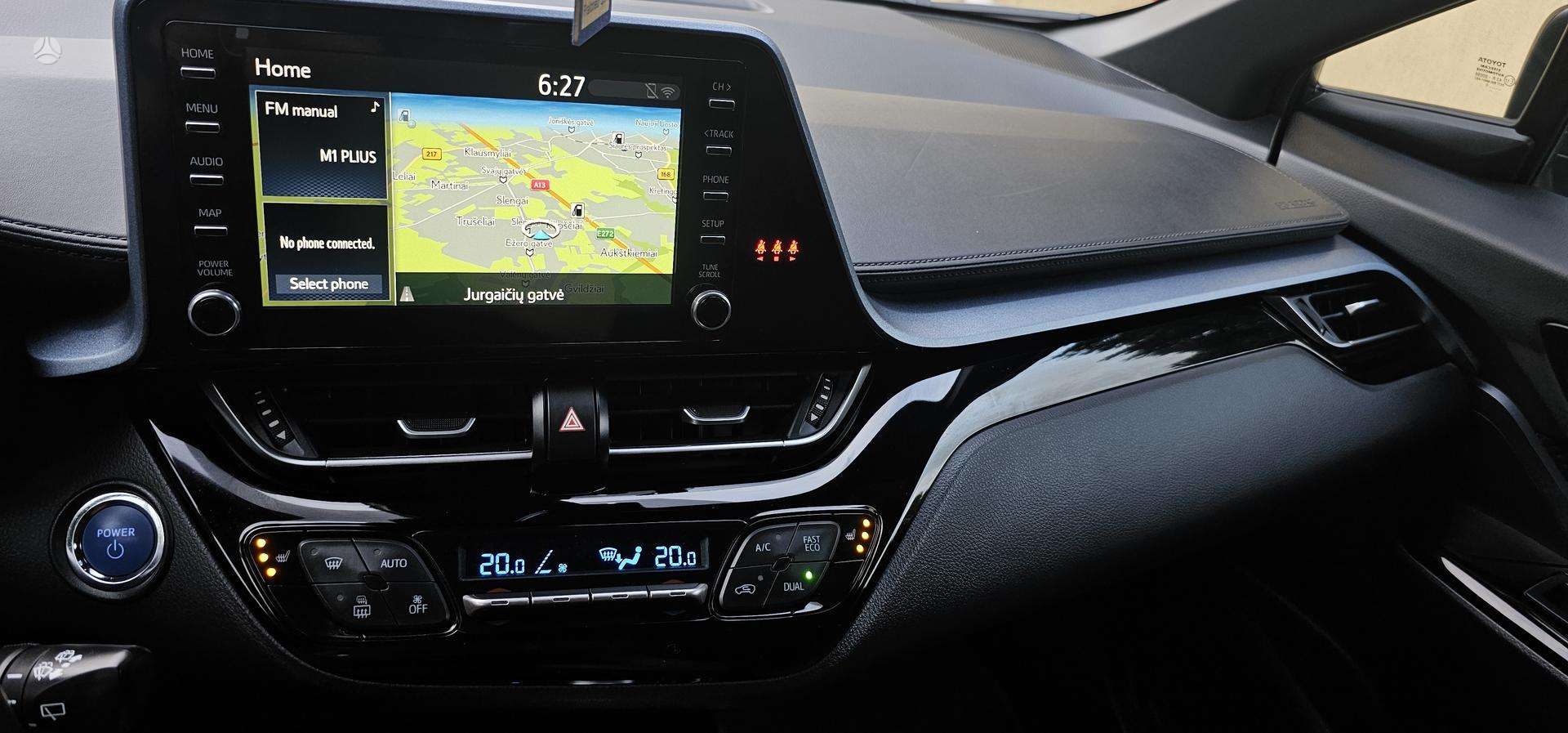 Toyota C-HR фото 18