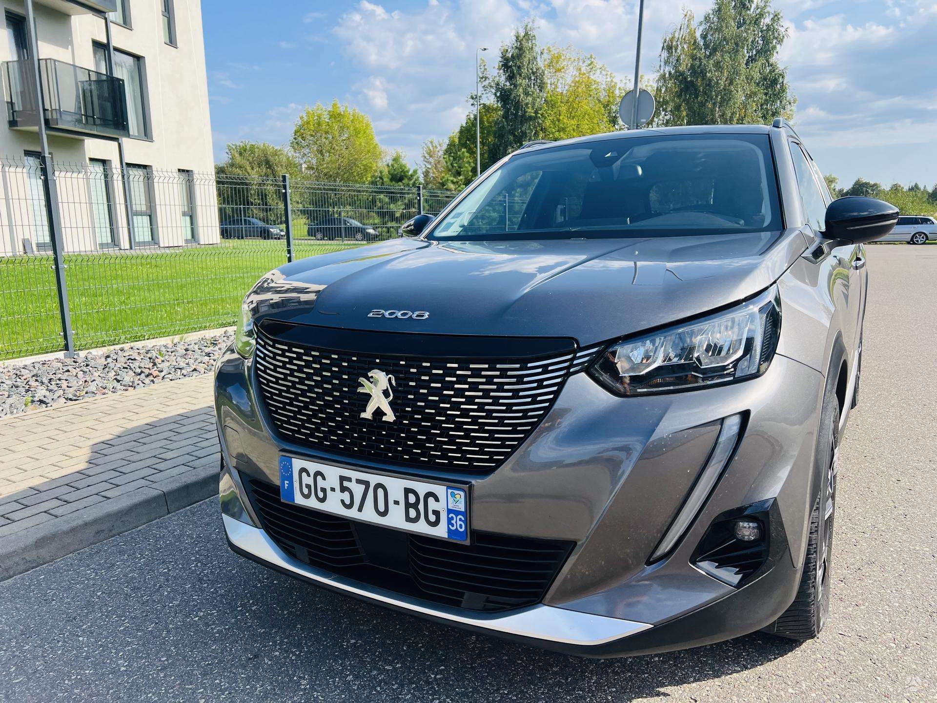 Peugeot 2008 фото 8