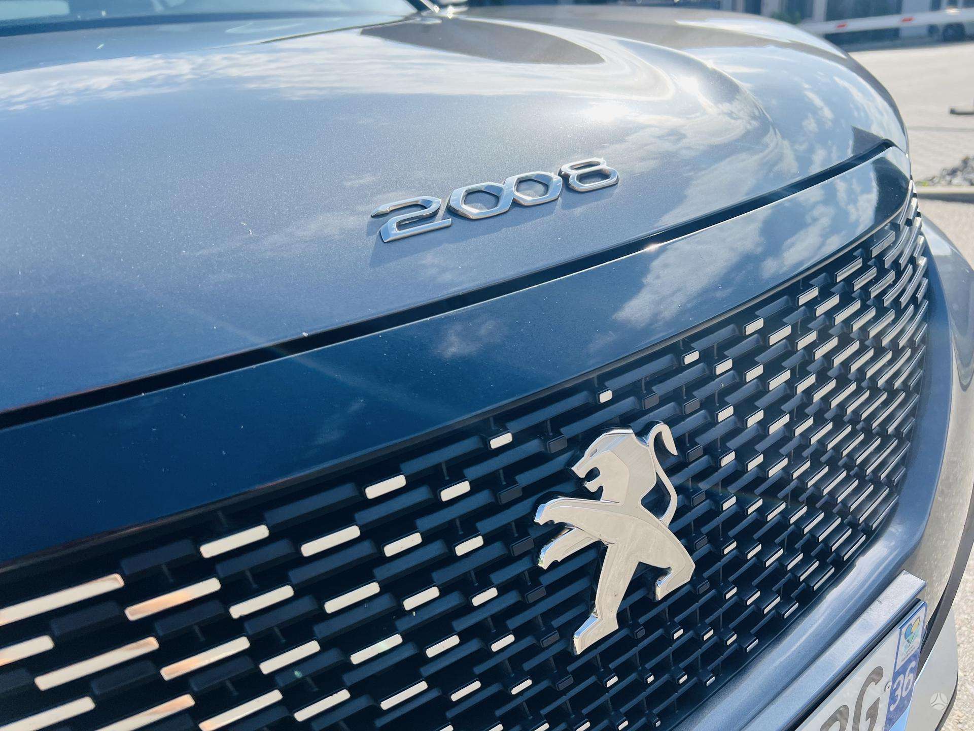 Peugeot 2008 фото 32