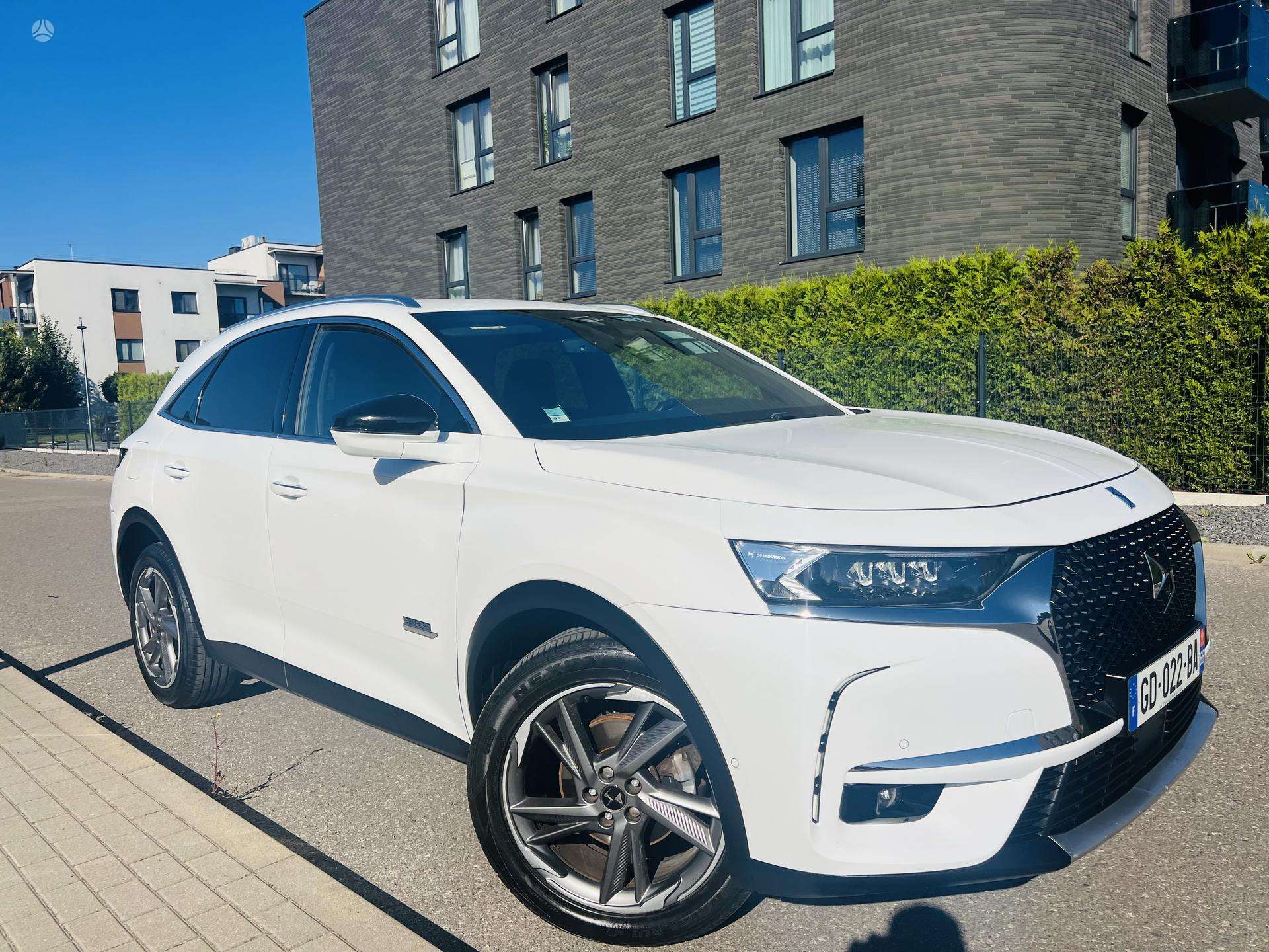 DS Automobiles DS7 Crossback фото 3