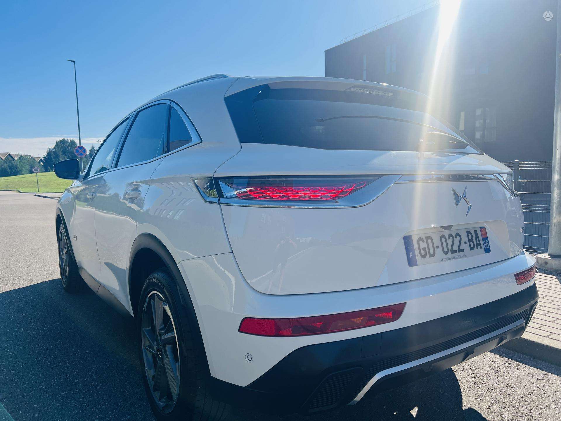 DS Automobiles DS7 Crossback фото 4