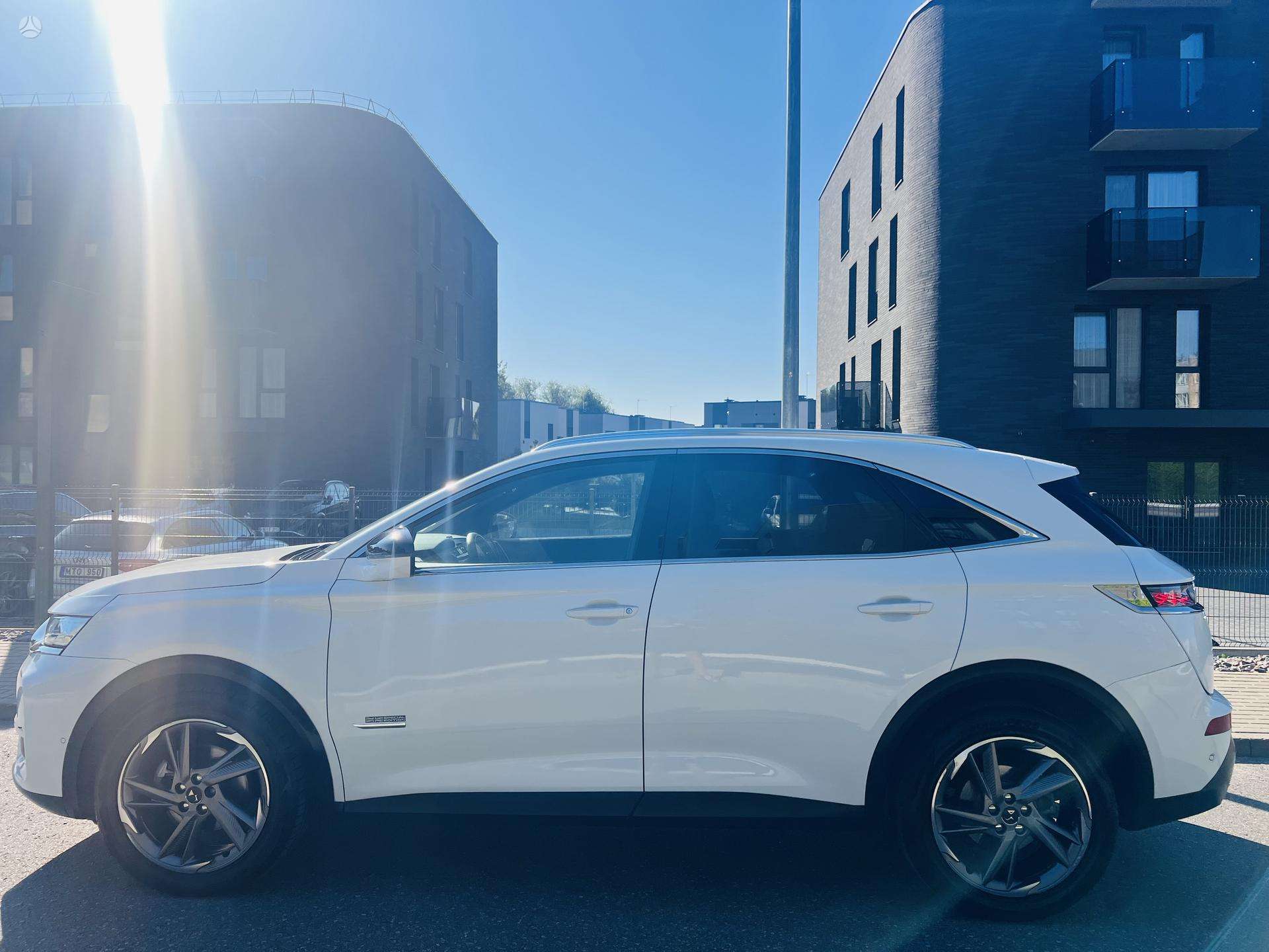 DS Automobiles DS7 Crossback фото 8