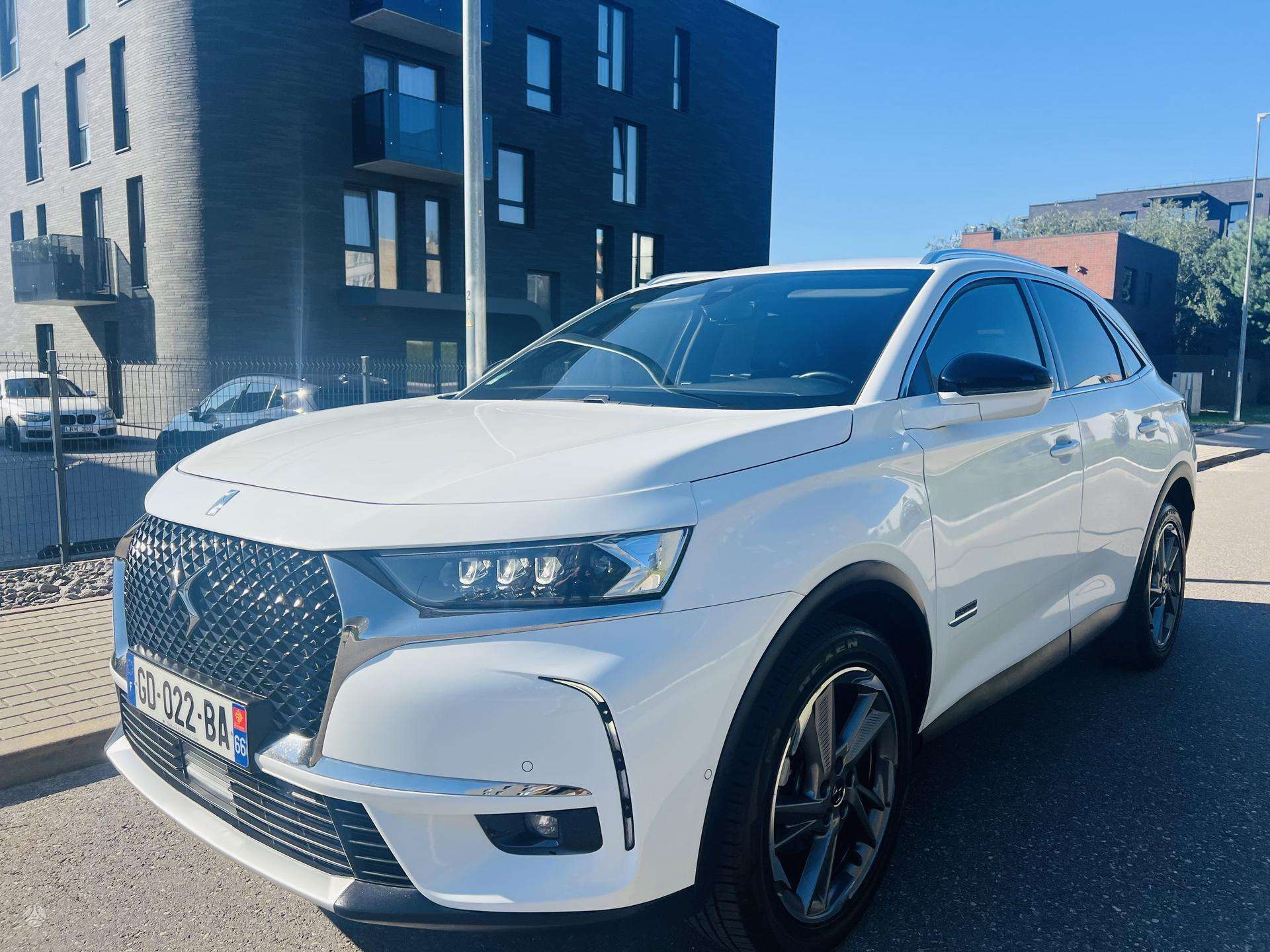 DS Automobiles DS7 Crossback фото 9