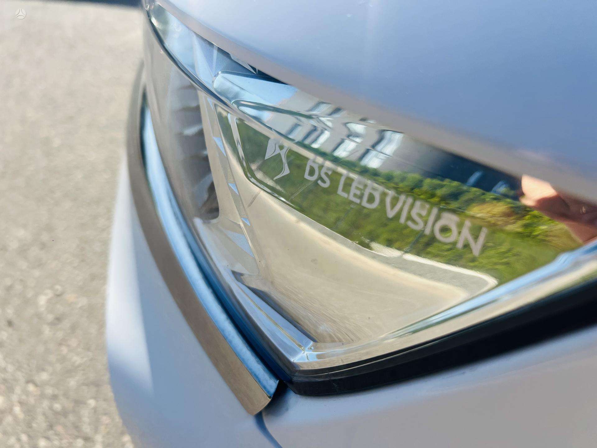DS Automobiles DS7 Crossback фото 10