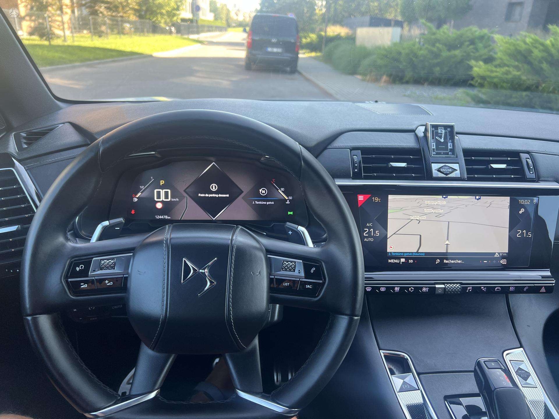 DS Automobiles DS7 Crossback фото 23