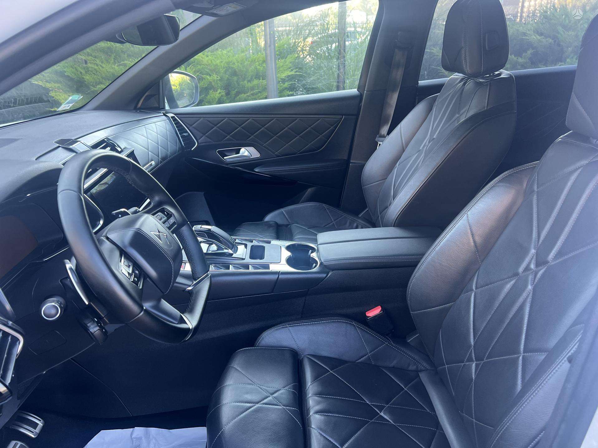 DS Automobiles DS7 Crossback фото 28