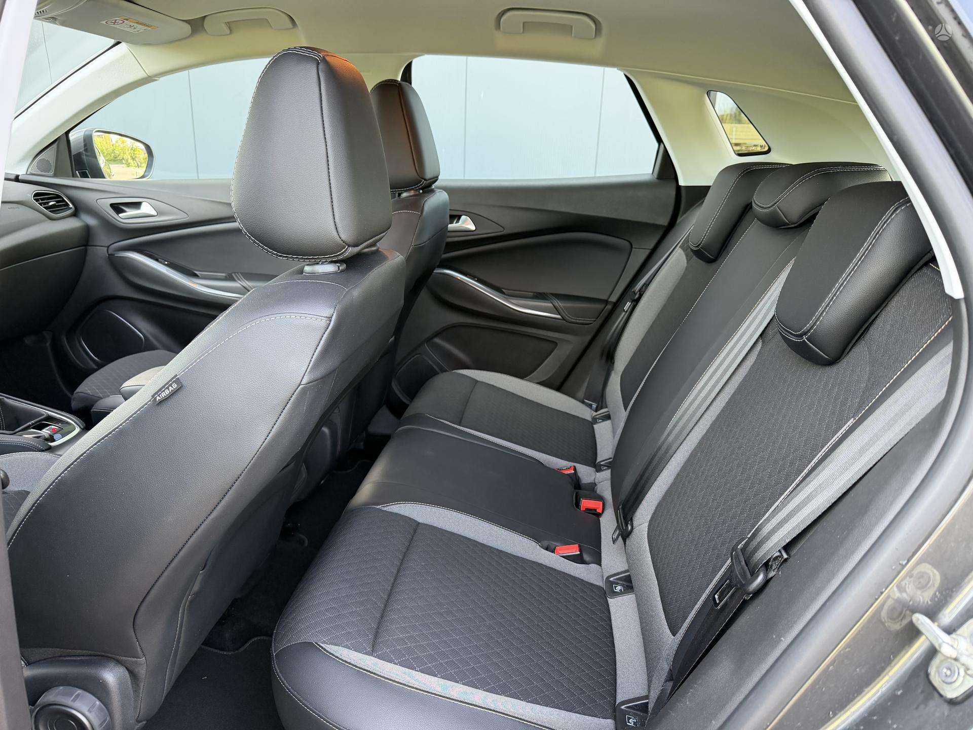Opel Grandland X фото 16