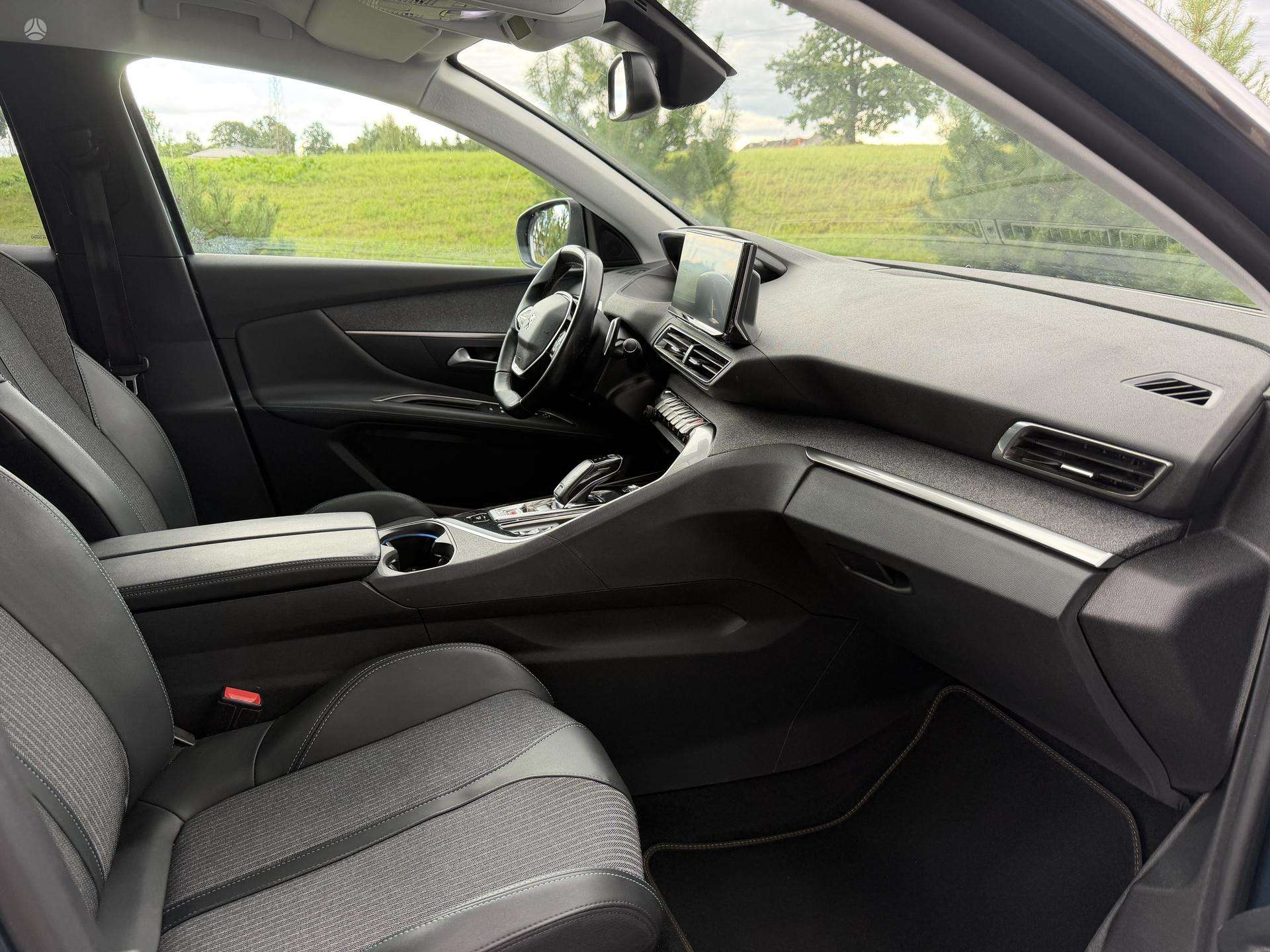 Peugeot 3008 фото 21