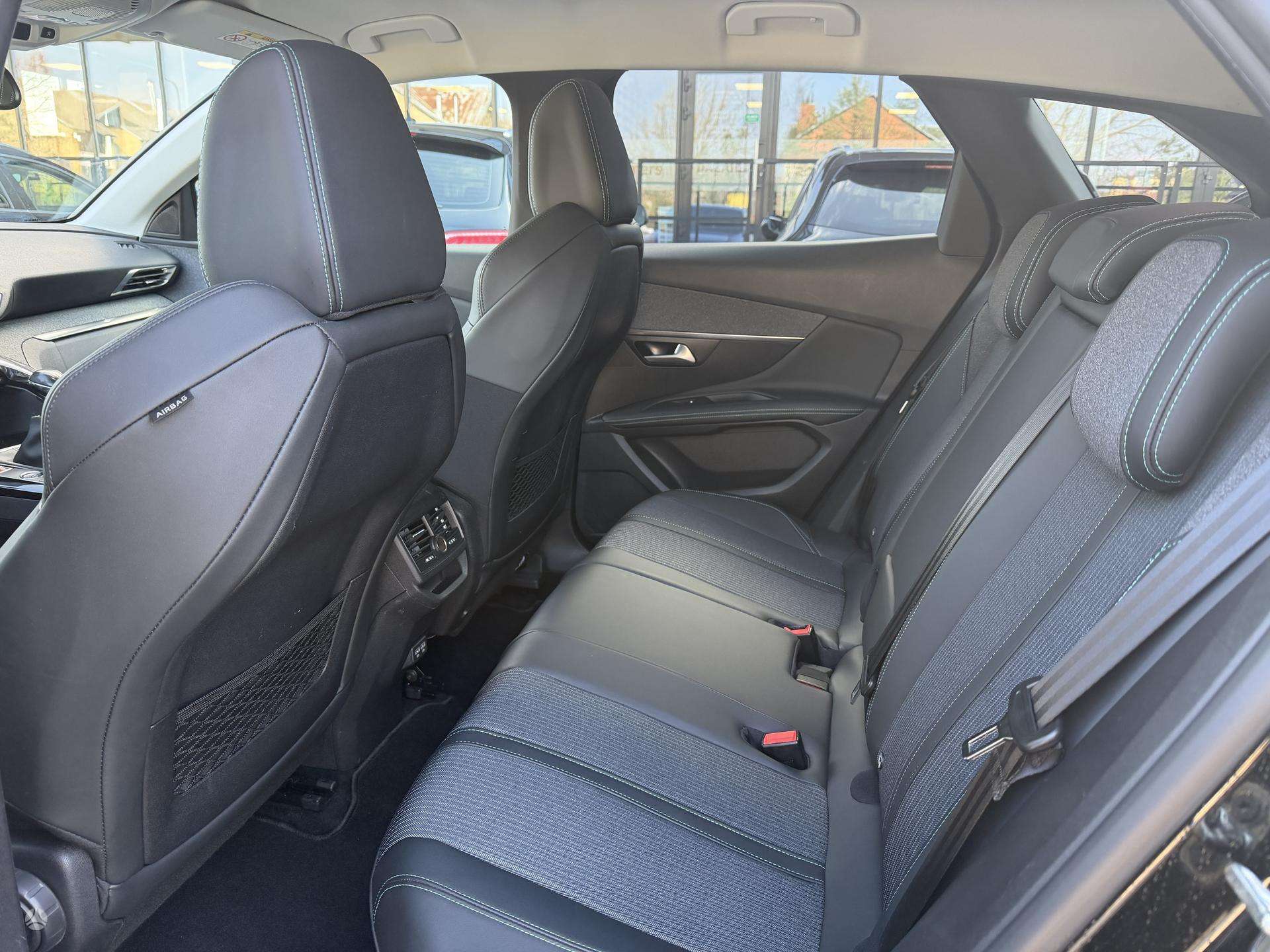 Peugeot 3008 фото 17