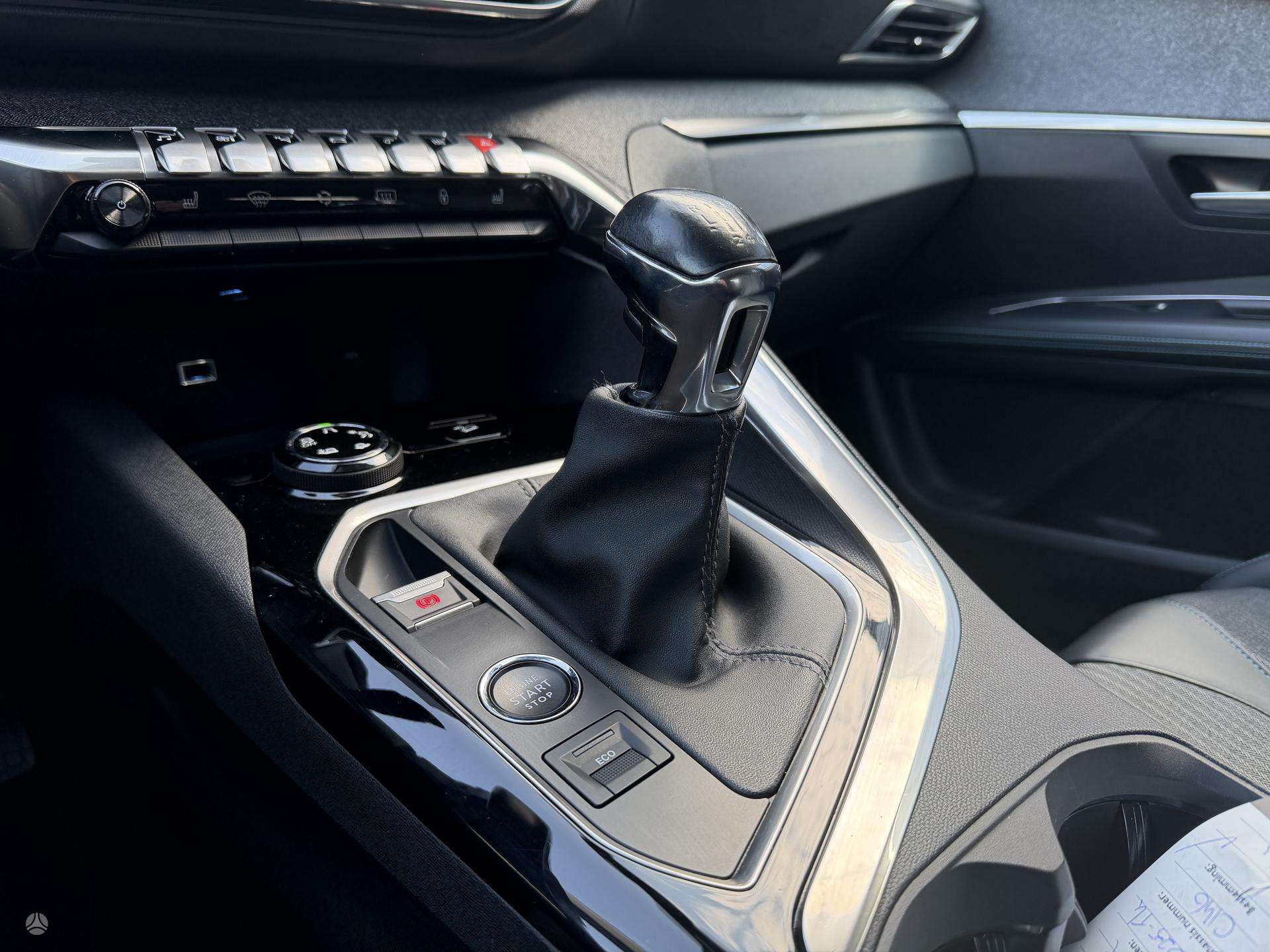 Peugeot 3008 фото 24