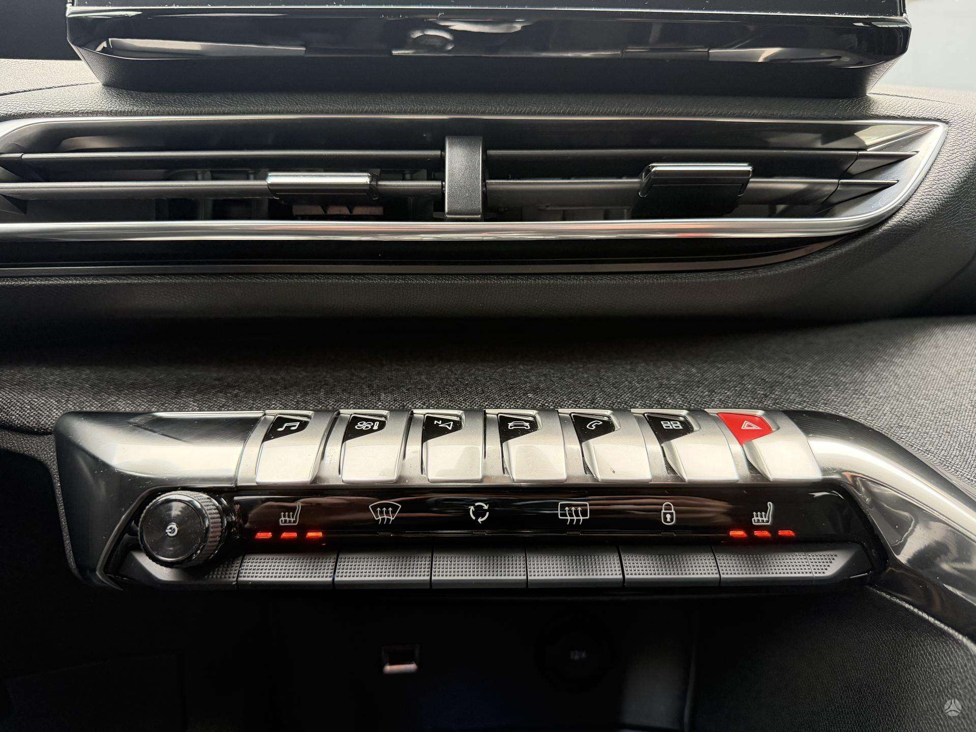 Peugeot 3008 фото 23