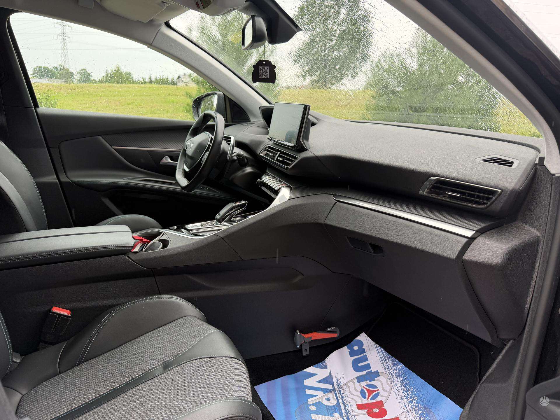 Peugeot 5008 фото 18