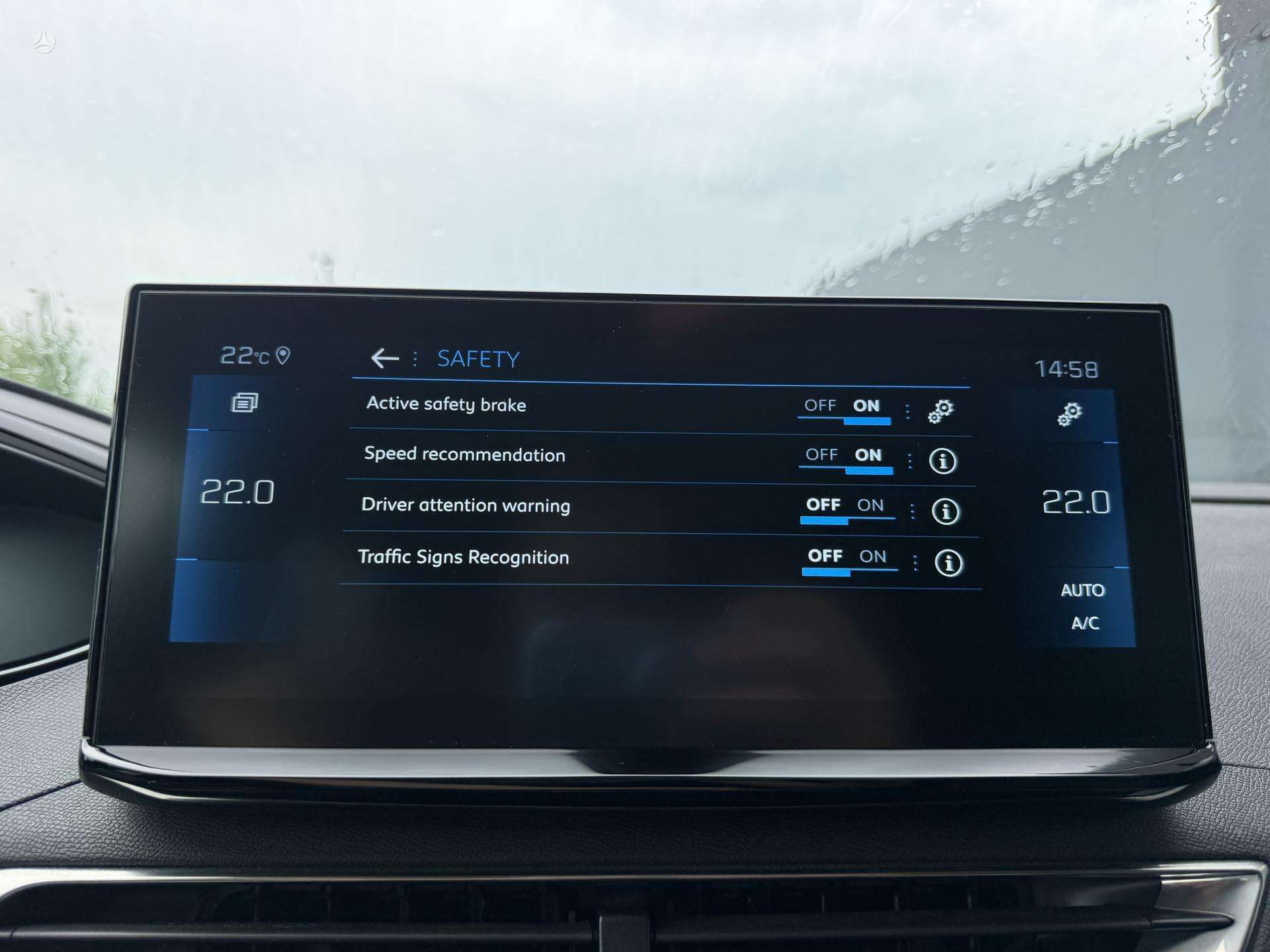 Peugeot 5008 фото 26
