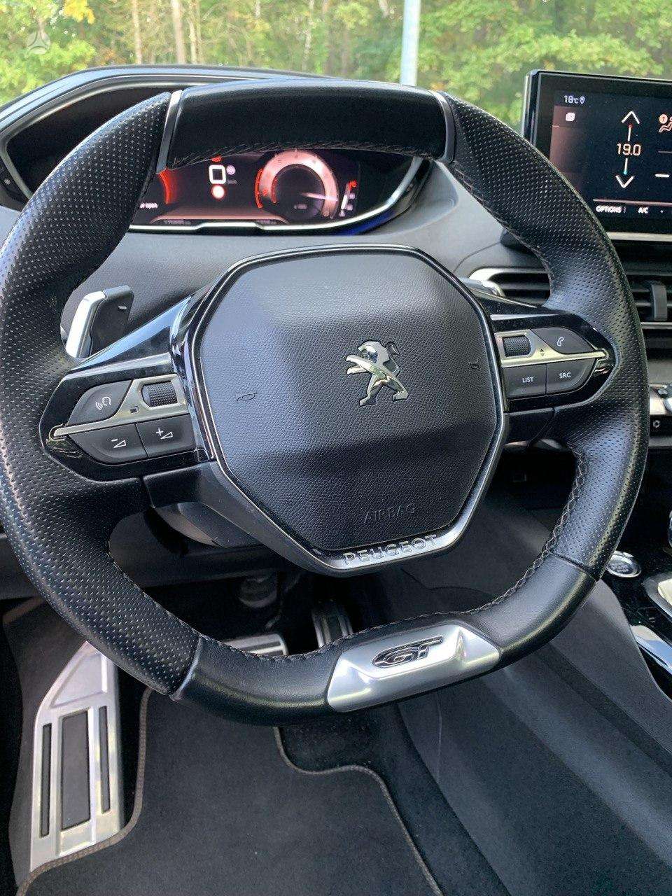 Peugeot 5008 фото 22