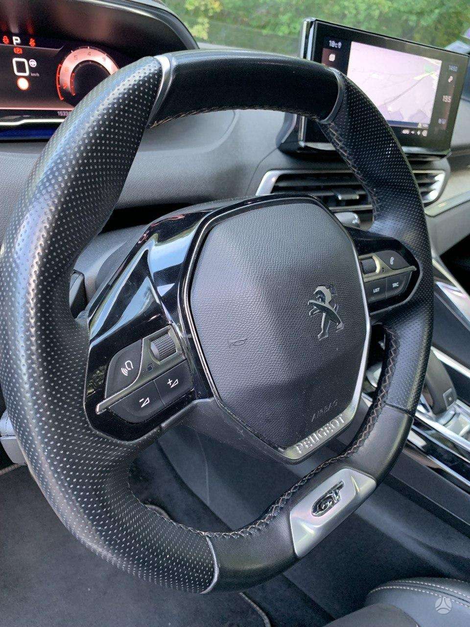 Peugeot 5008 фото 31