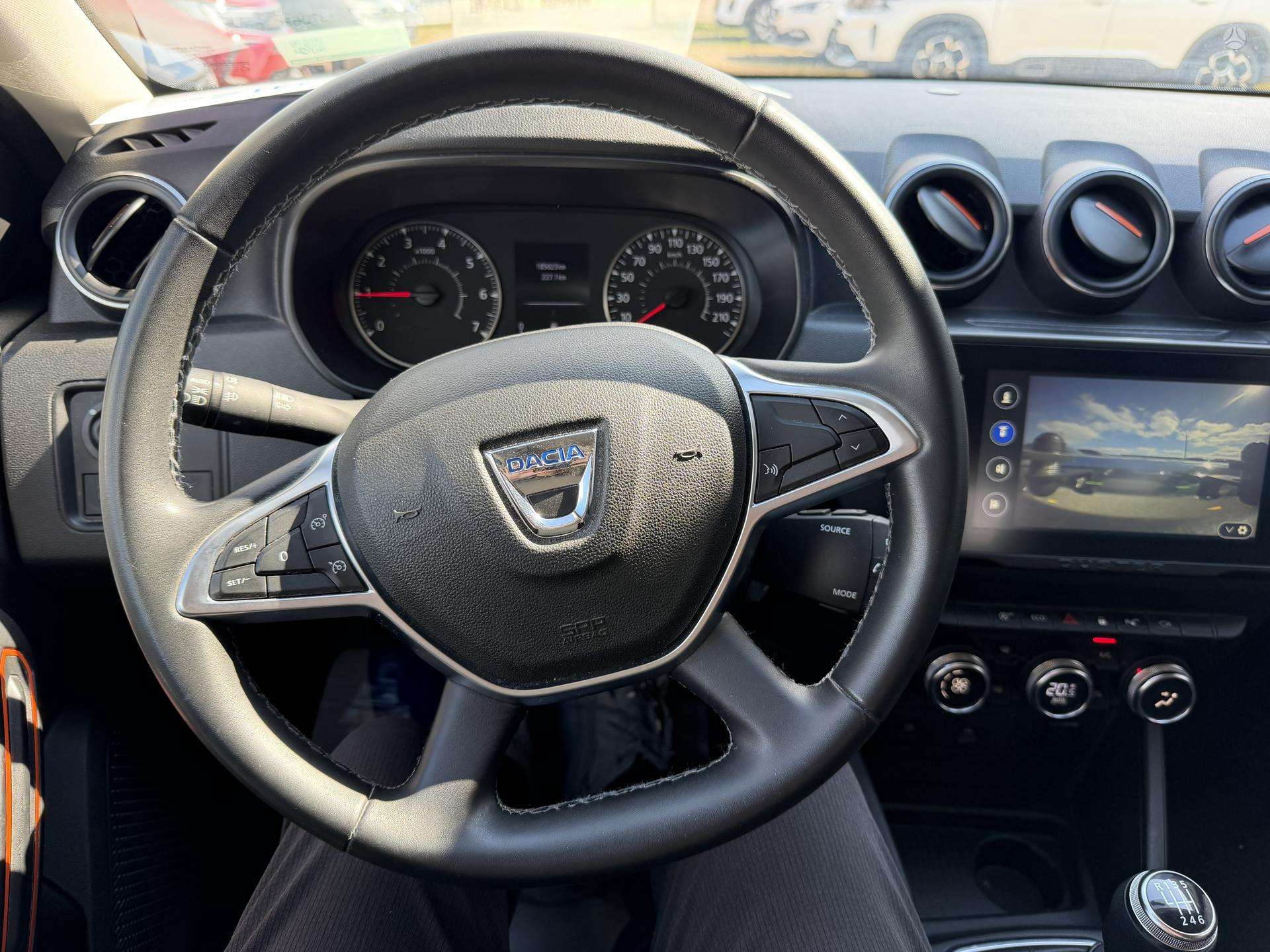 Dacia Duster фото 18