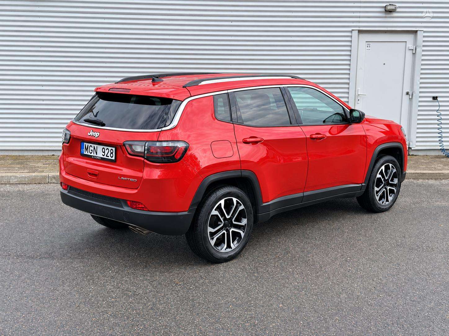 Jeep Compass фото 4