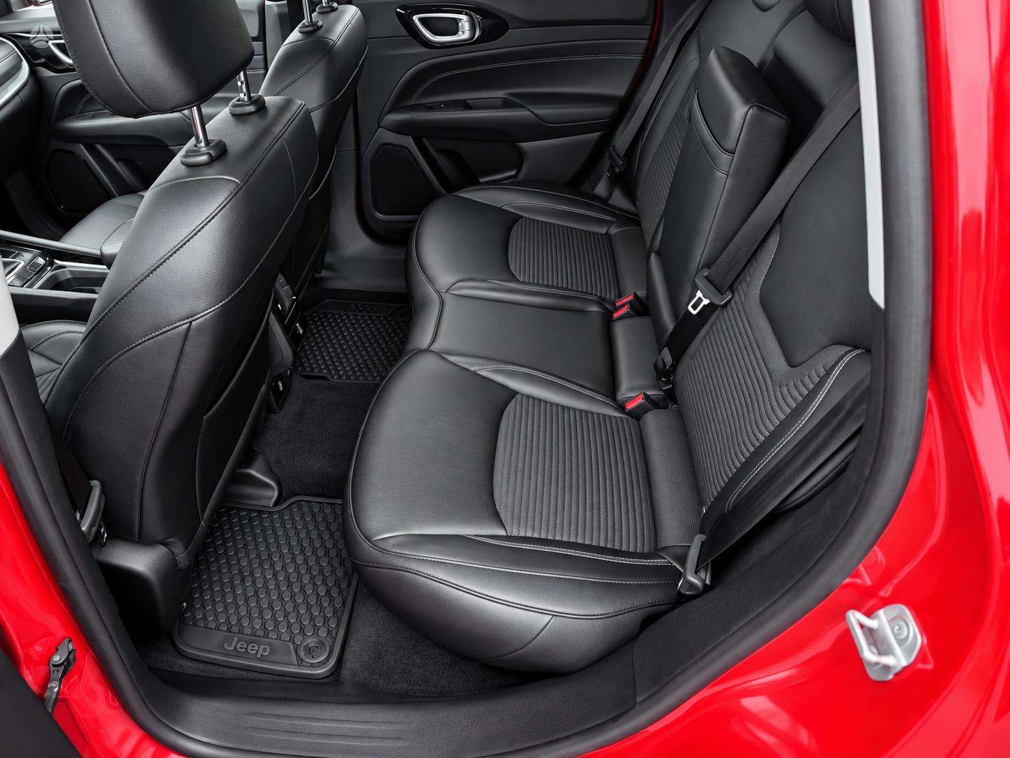 Jeep Compass фото 9