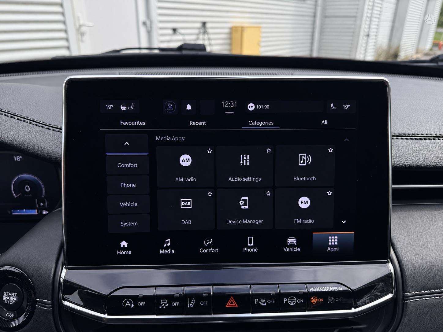 Jeep Compass фото 17