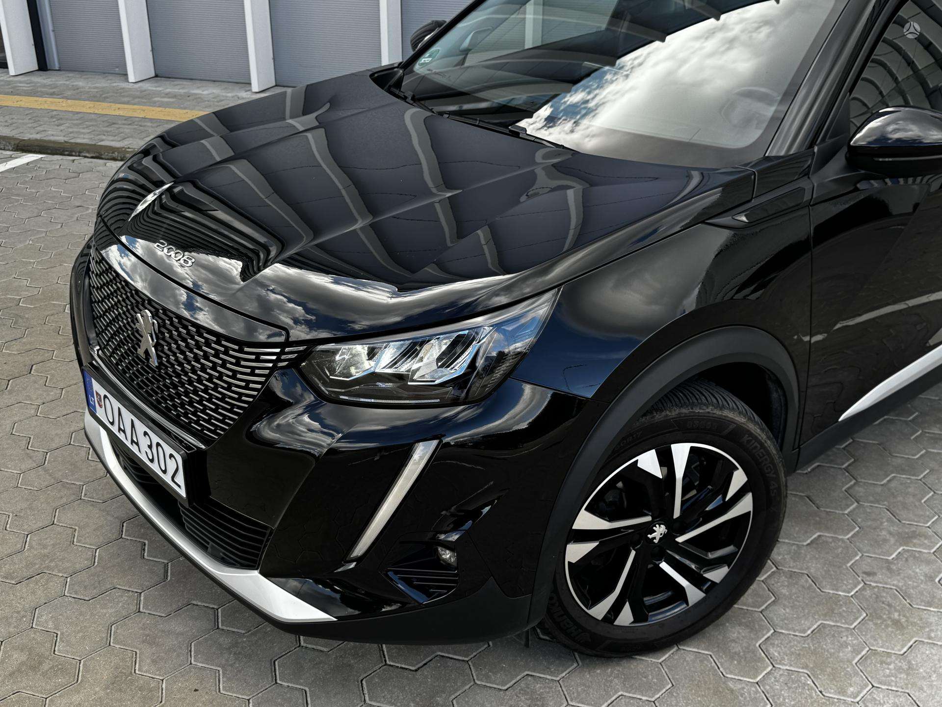 Peugeot 2008 фото 2