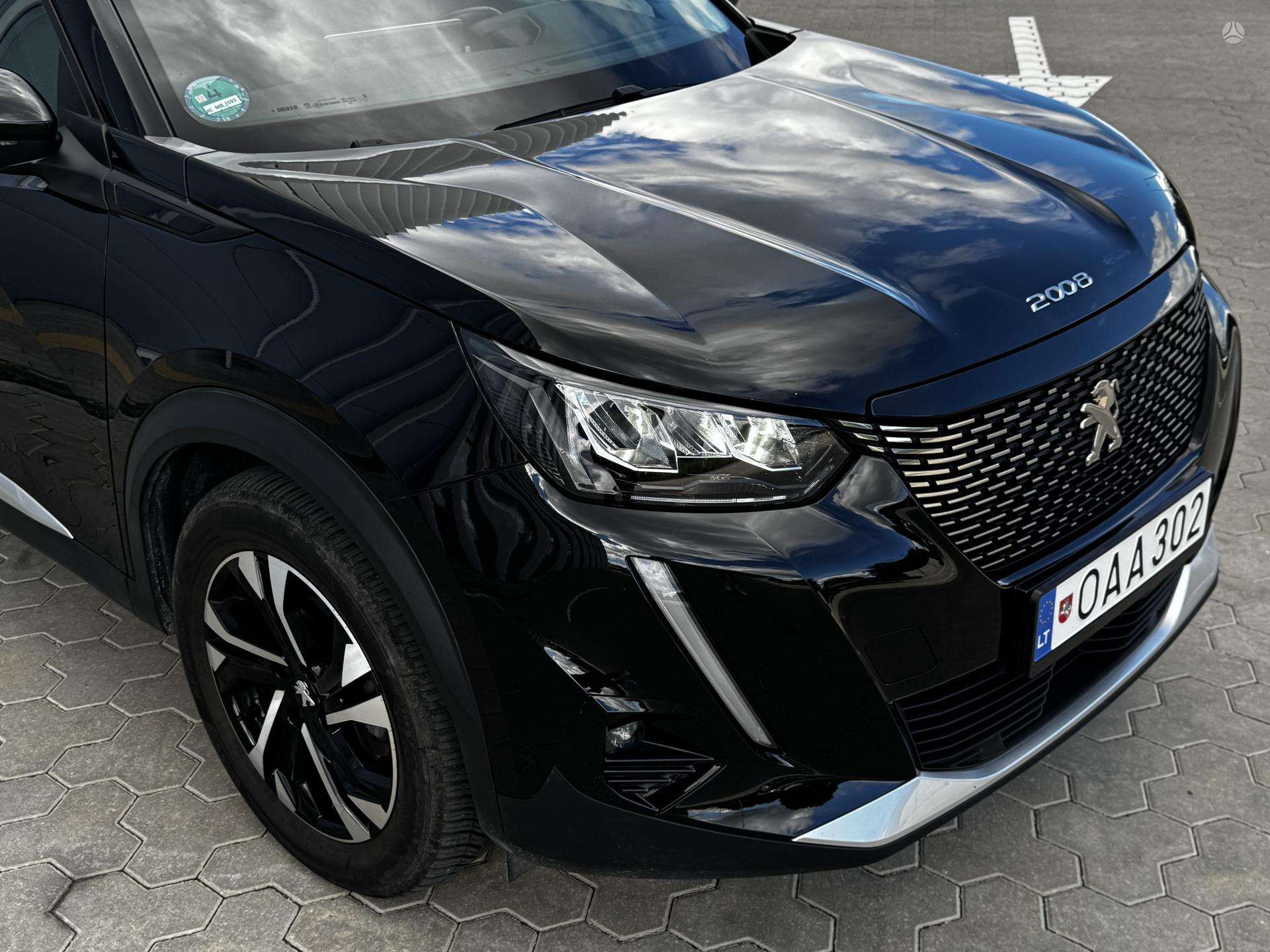 Peugeot 2008 фото 11