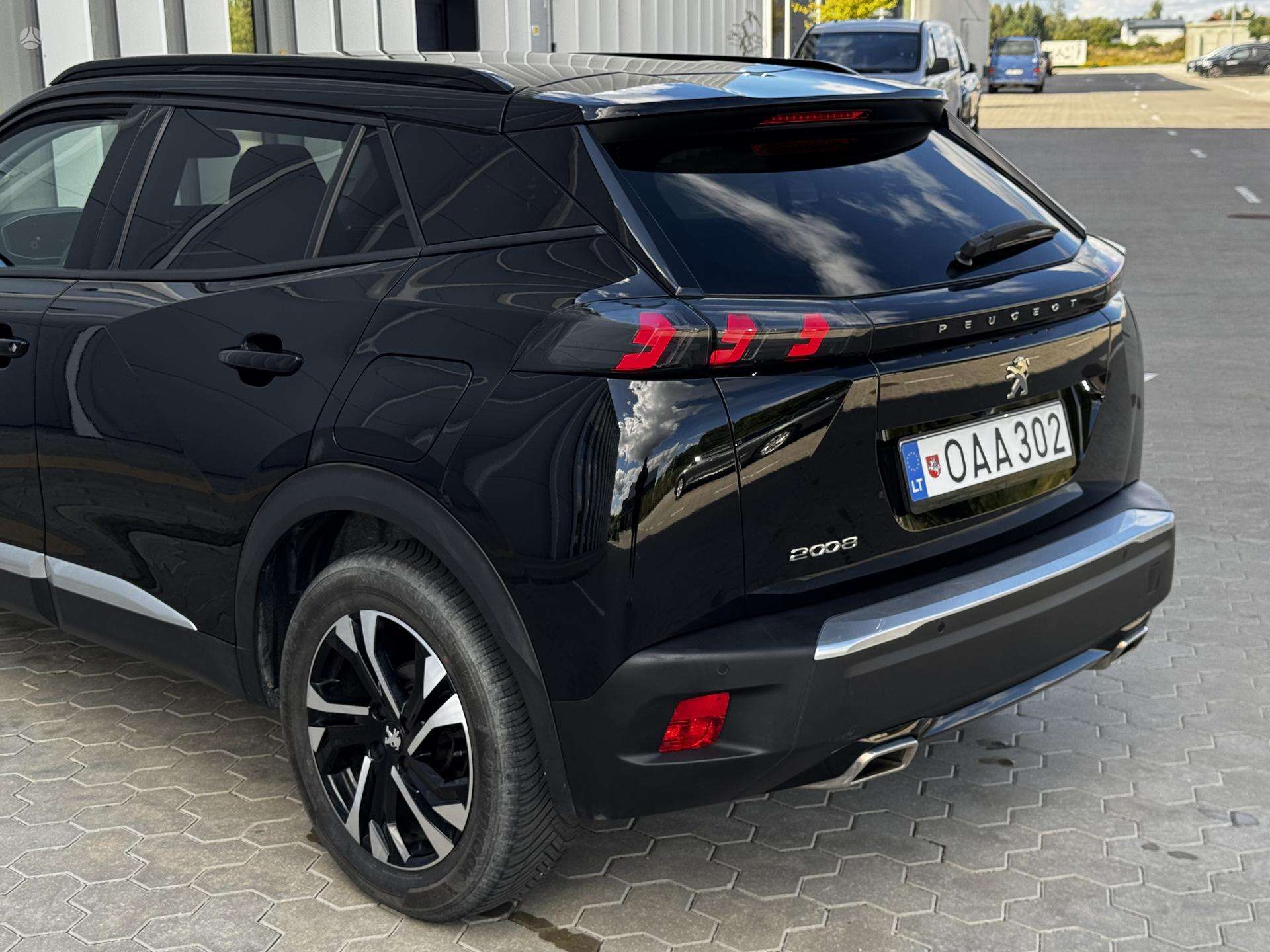 Peugeot 2008 фото 17