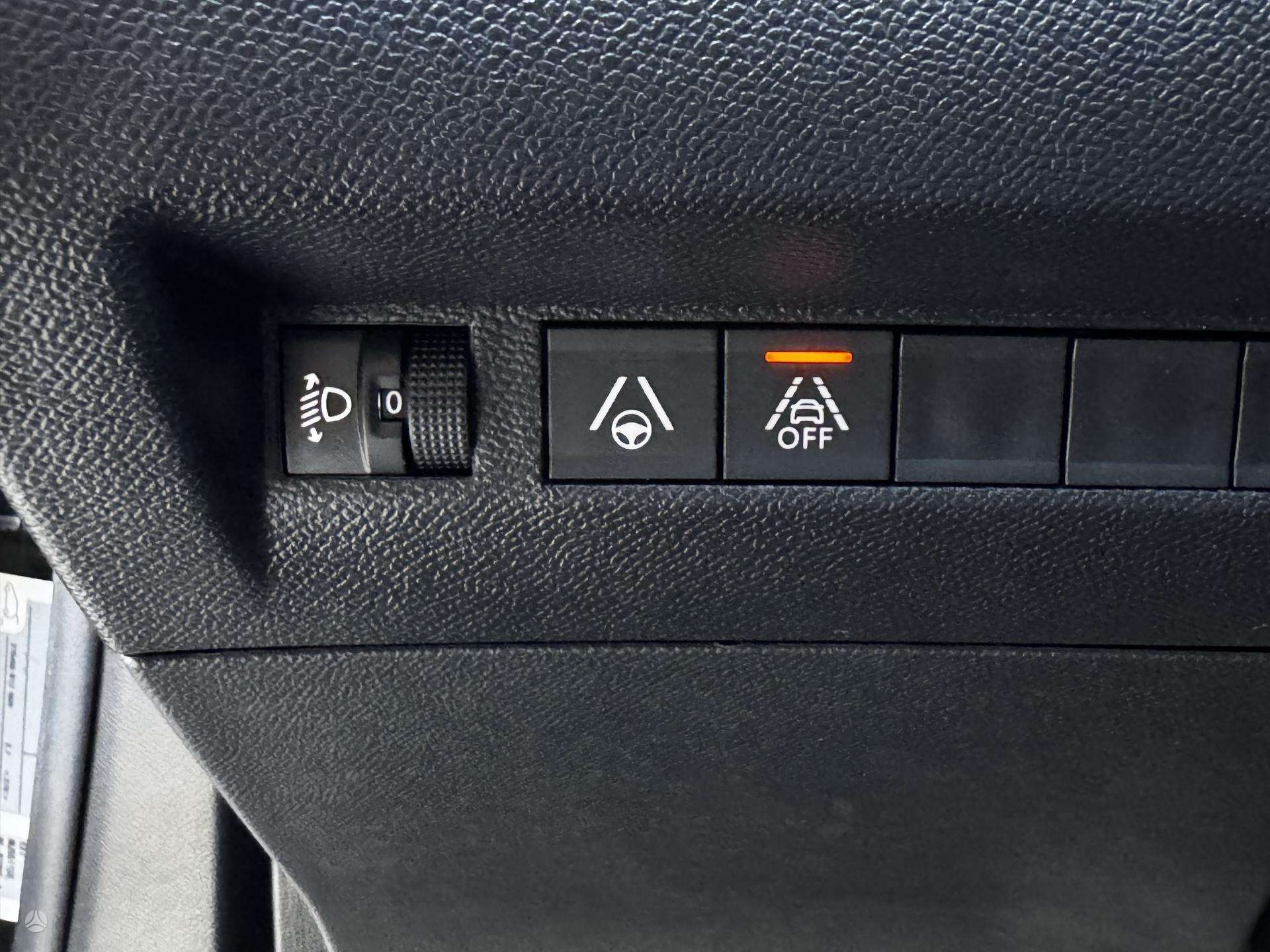 Peugeot 2008 фото 31