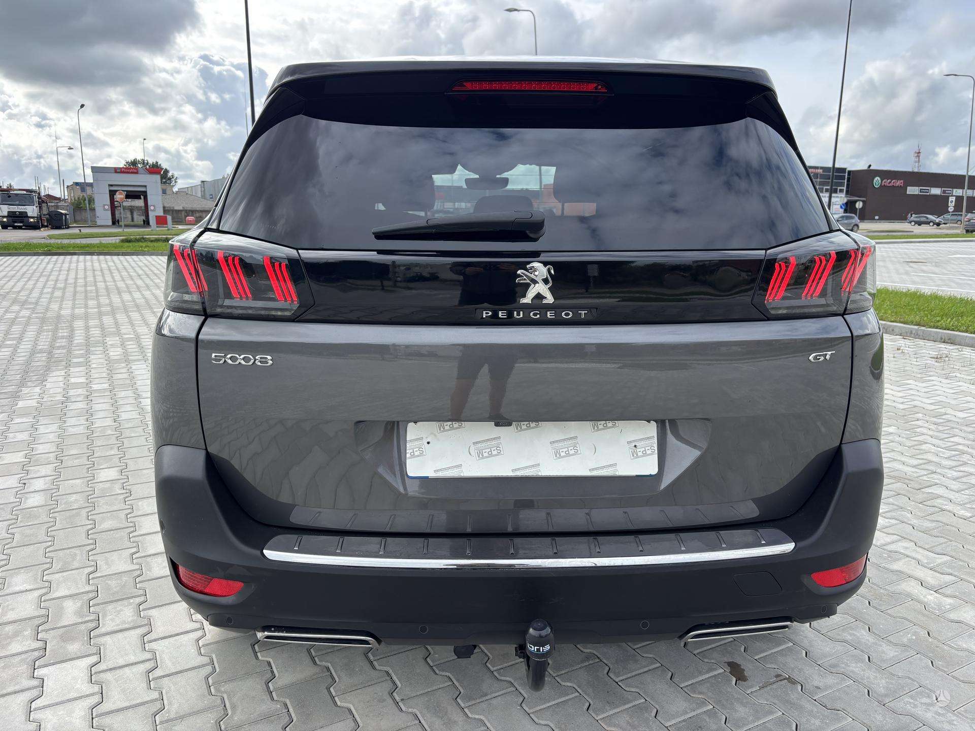 Peugeot 5008 фото 6