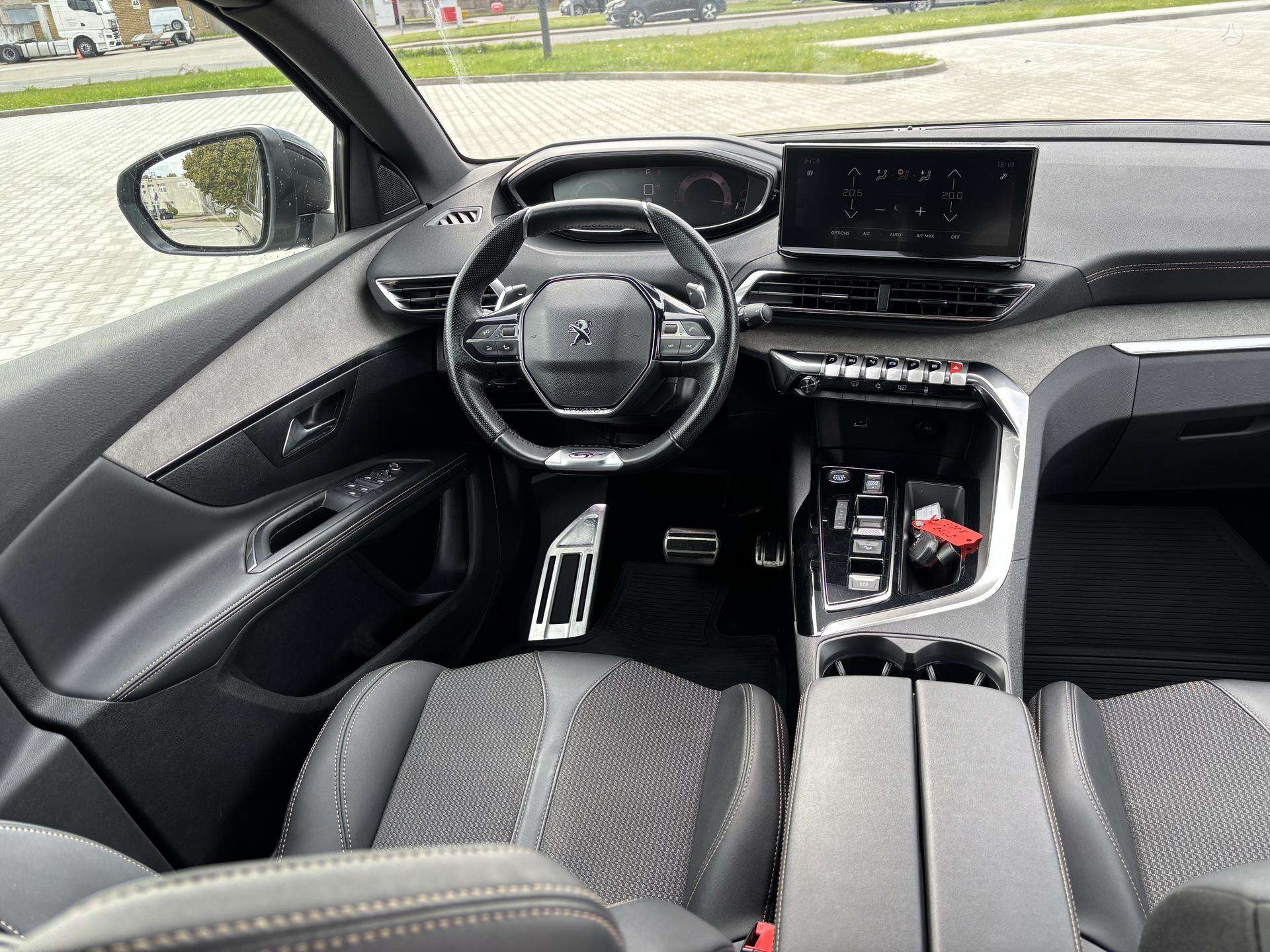 Peugeot 5008 фото 13