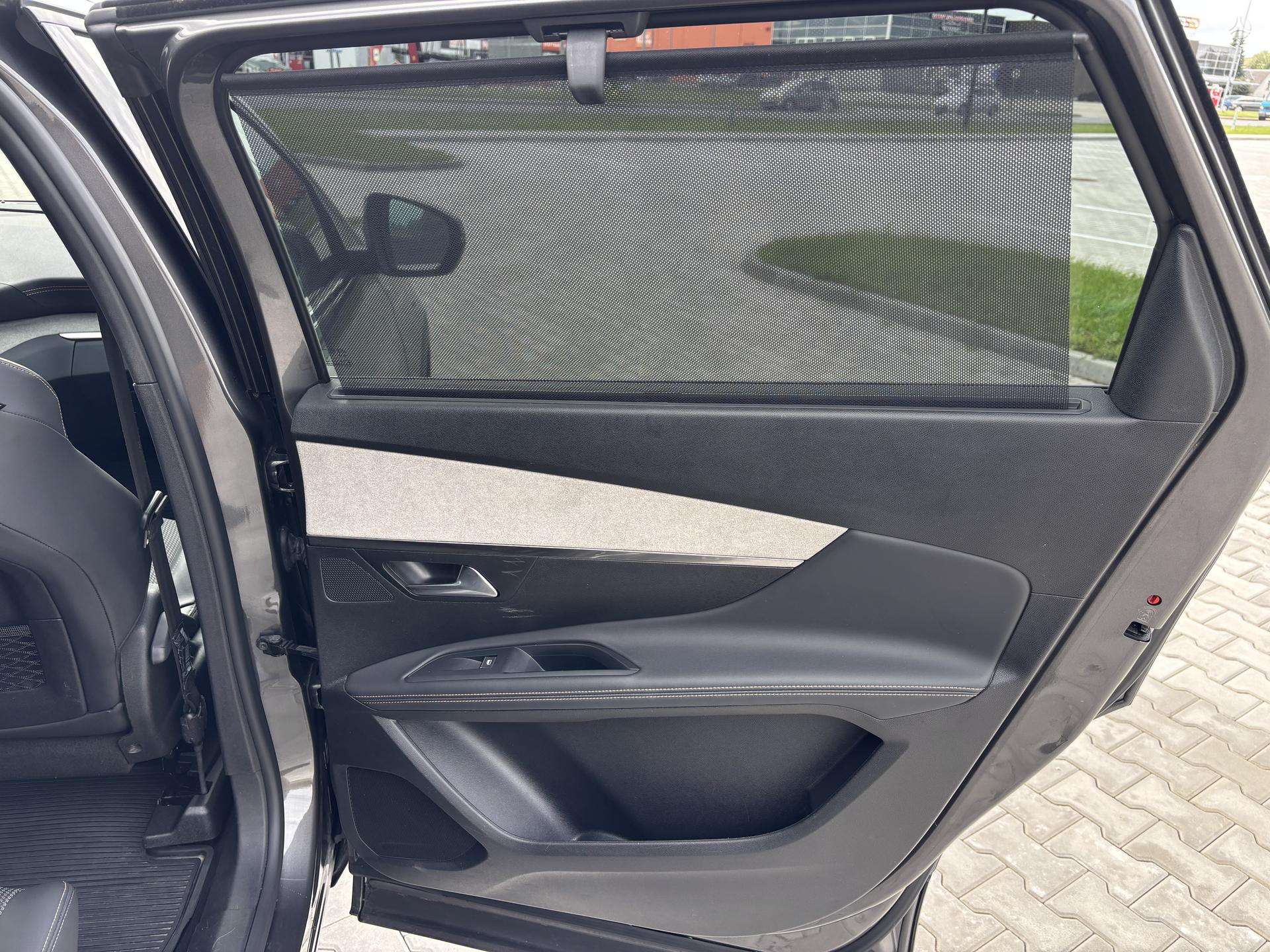 Peugeot 5008 фото 21