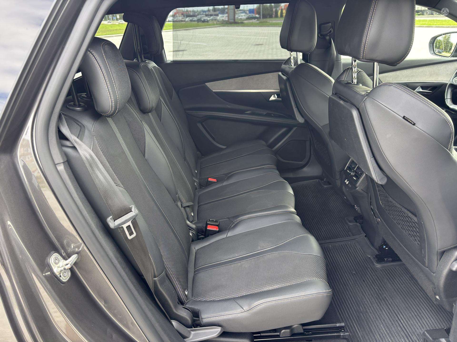 Peugeot 5008 фото 22