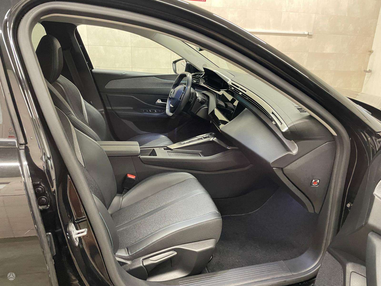Peugeot 308 фото 9