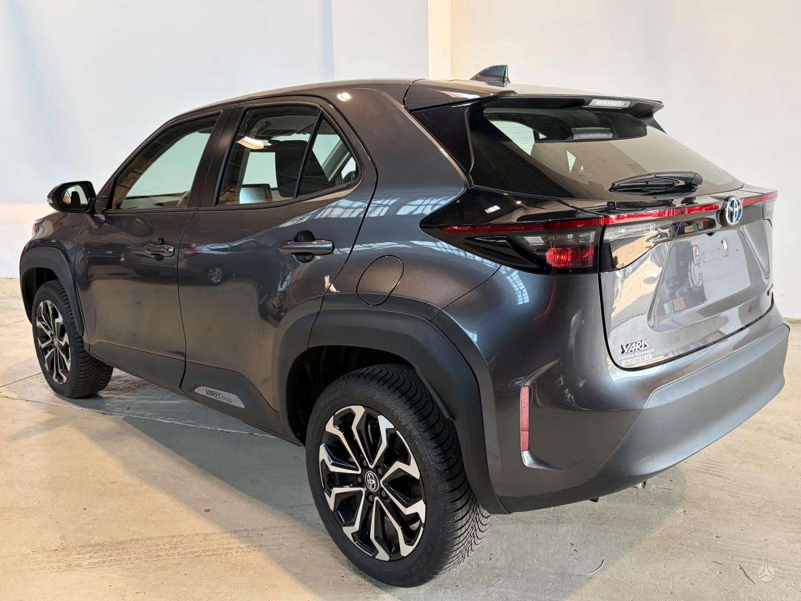 Toyota Yaris Cross фото 4