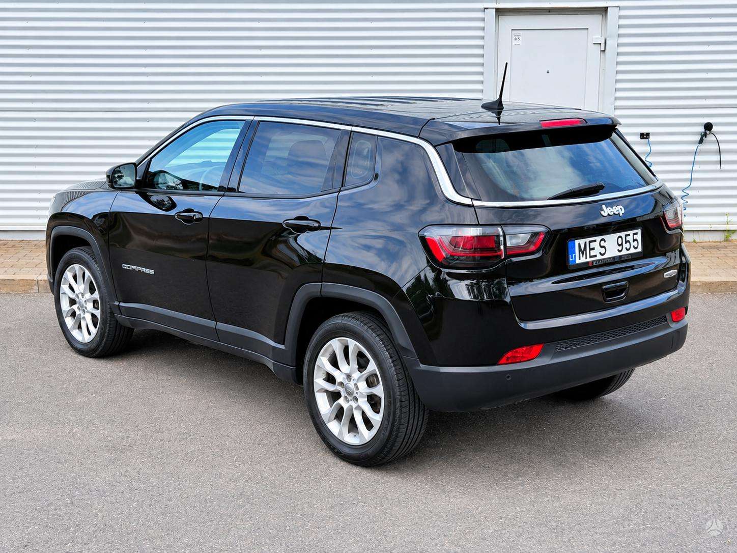 Jeep Compass фото 3
